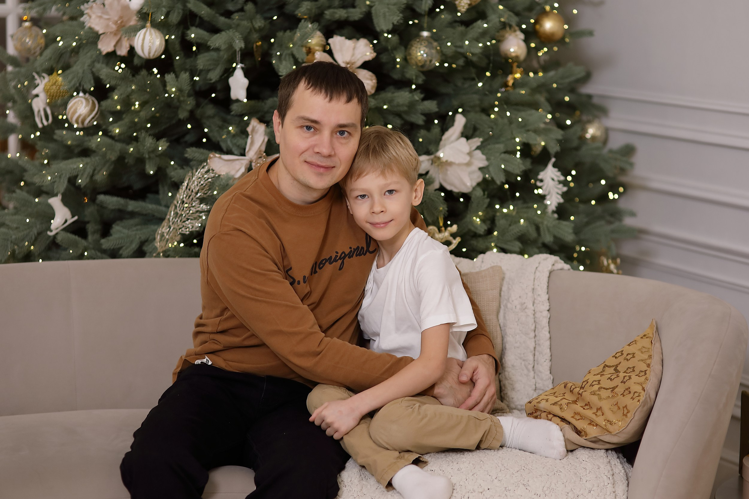 Семейная фотосессия под новый год. Свадебный и семейный фотограф и видеограф в Екатеринбурге Полянские Тимур и Анастасия