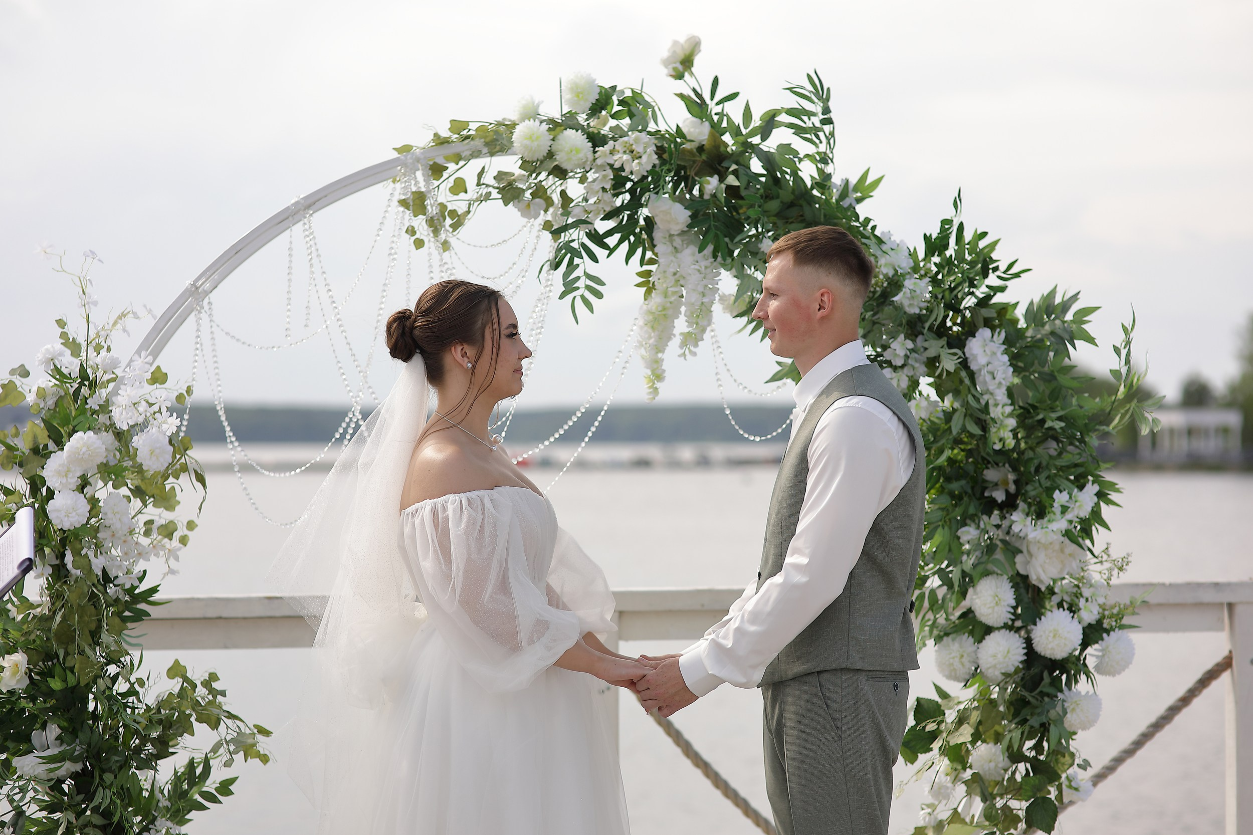 Роман и Софья. Свадебный и семейный фотограф и видеограф в Екатеринбурге Полянские Тимур и Анастасия