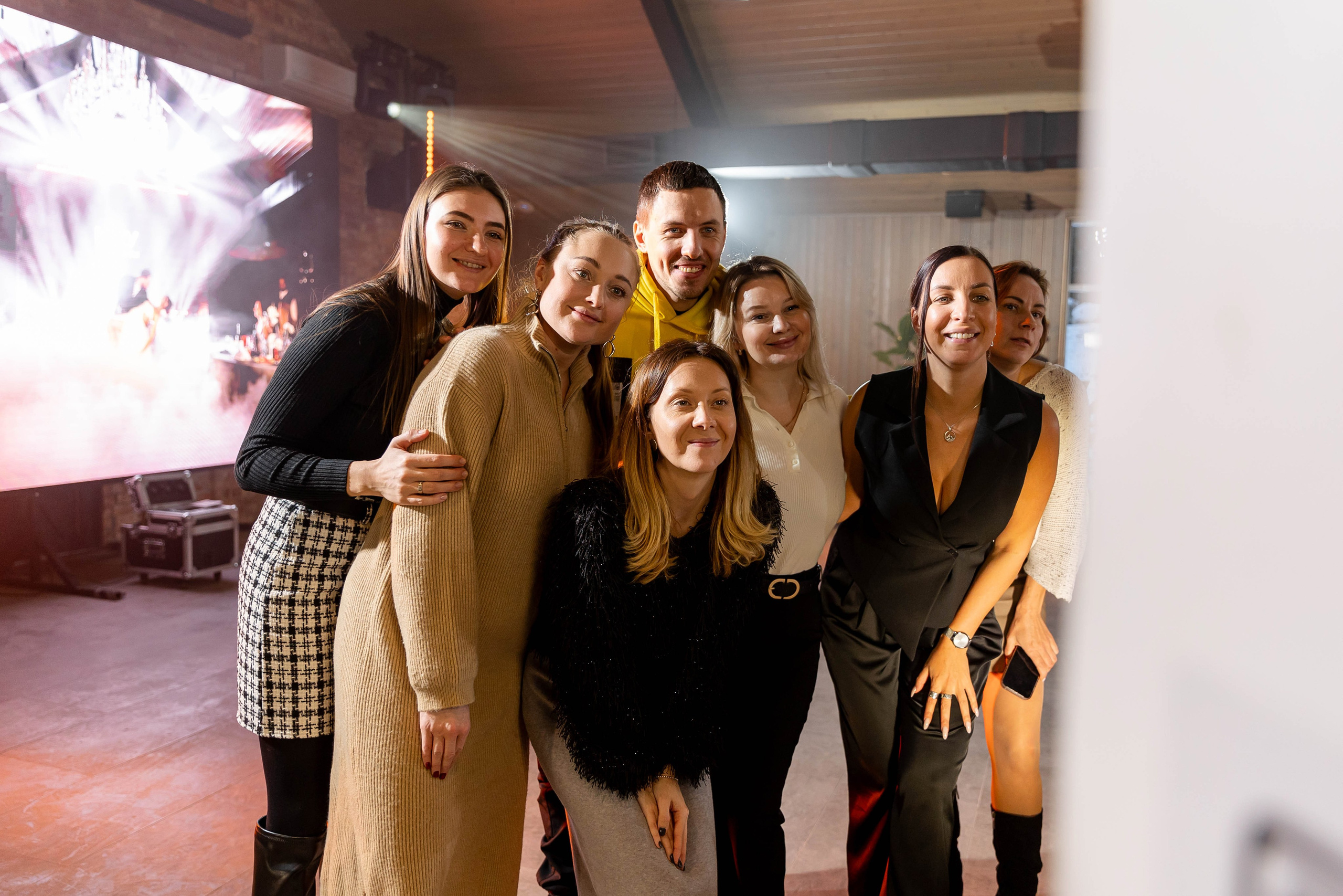 Романов лес. Презентация площадки. Э Т О М Ы