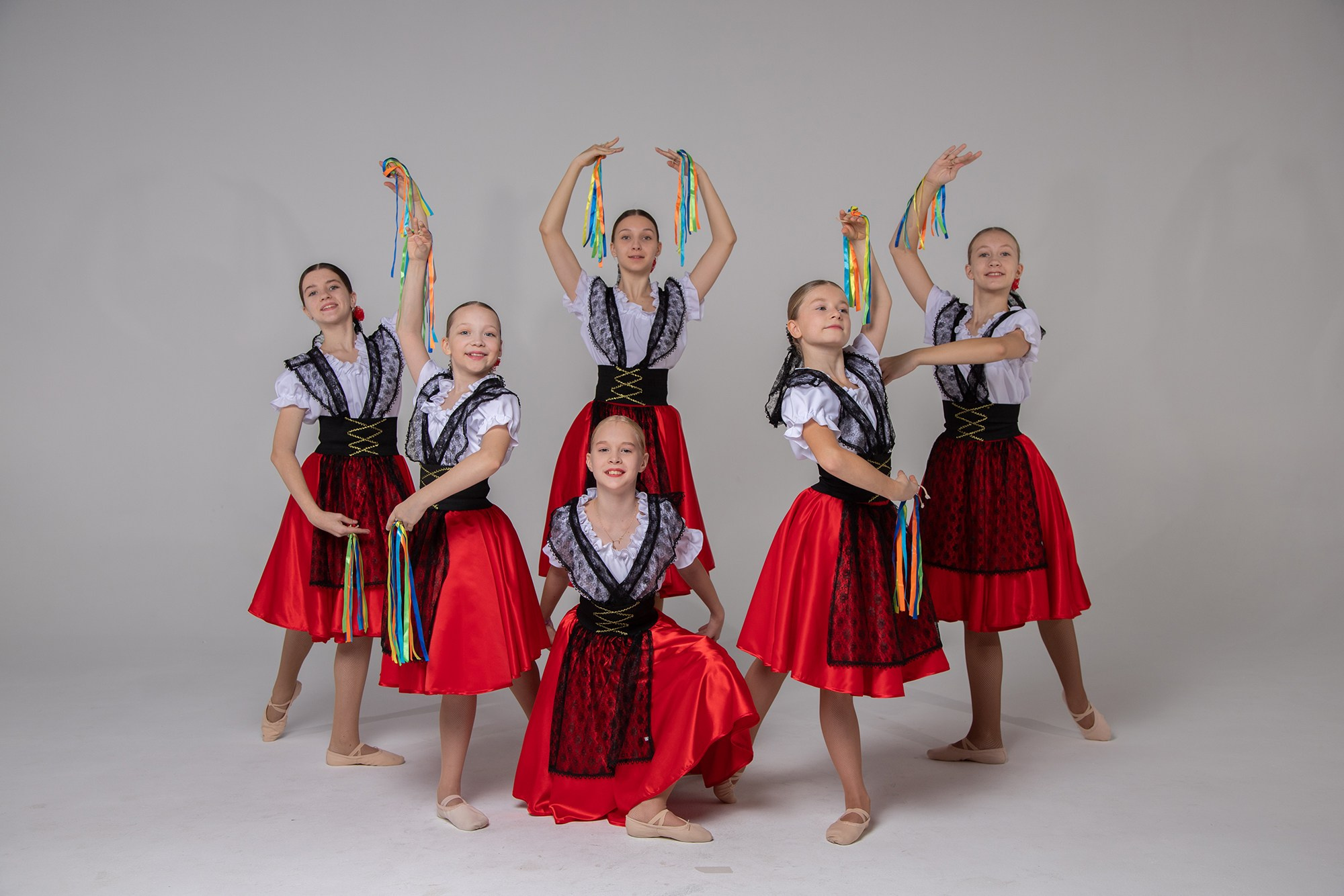 Танцевальные коллективы в студии. Балетный фотограф в Москве Галина Молчанова