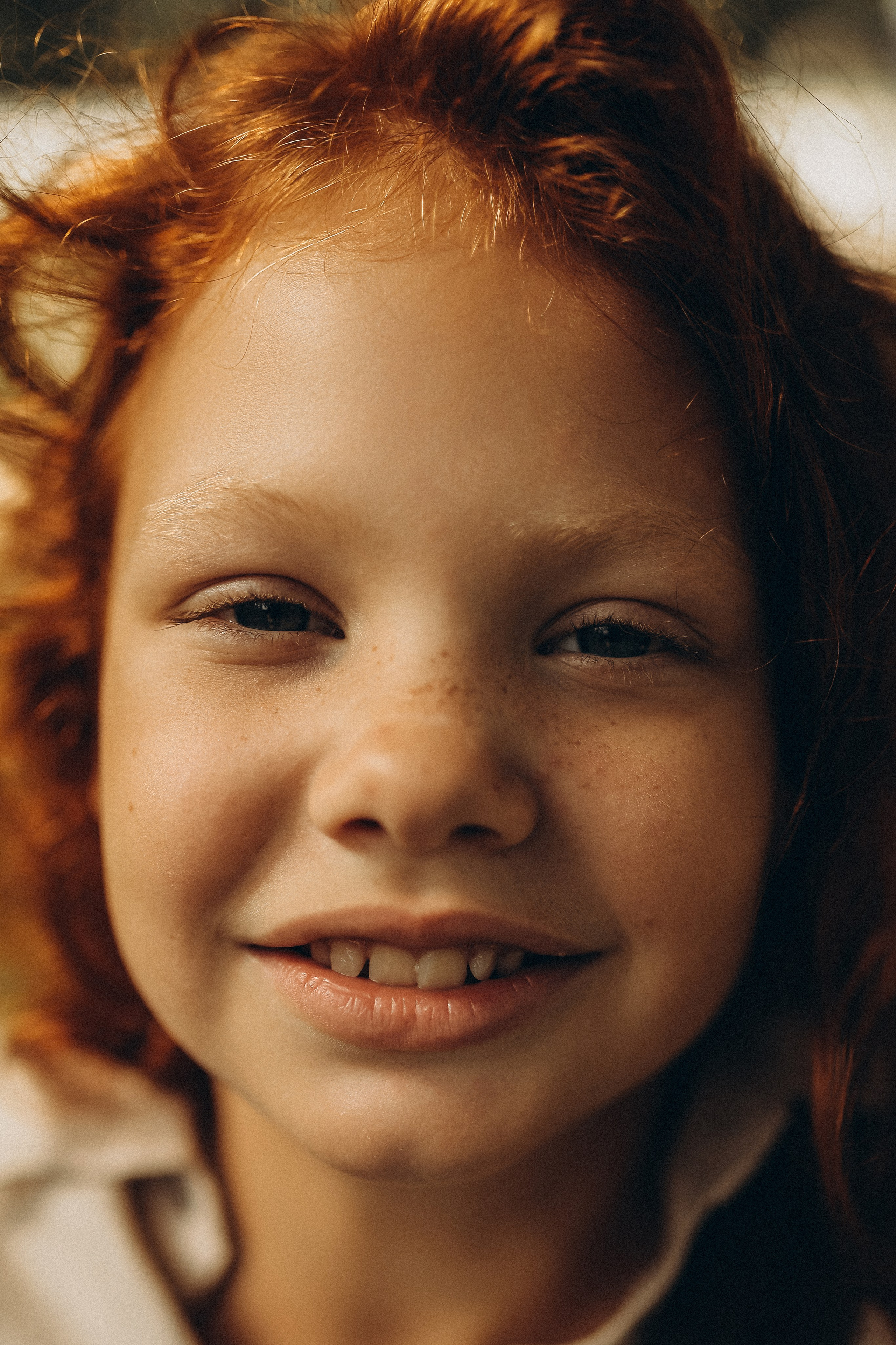 Дина и Миа в огороде. Семейный и детский фотограф в Москве Анастасия Меликова