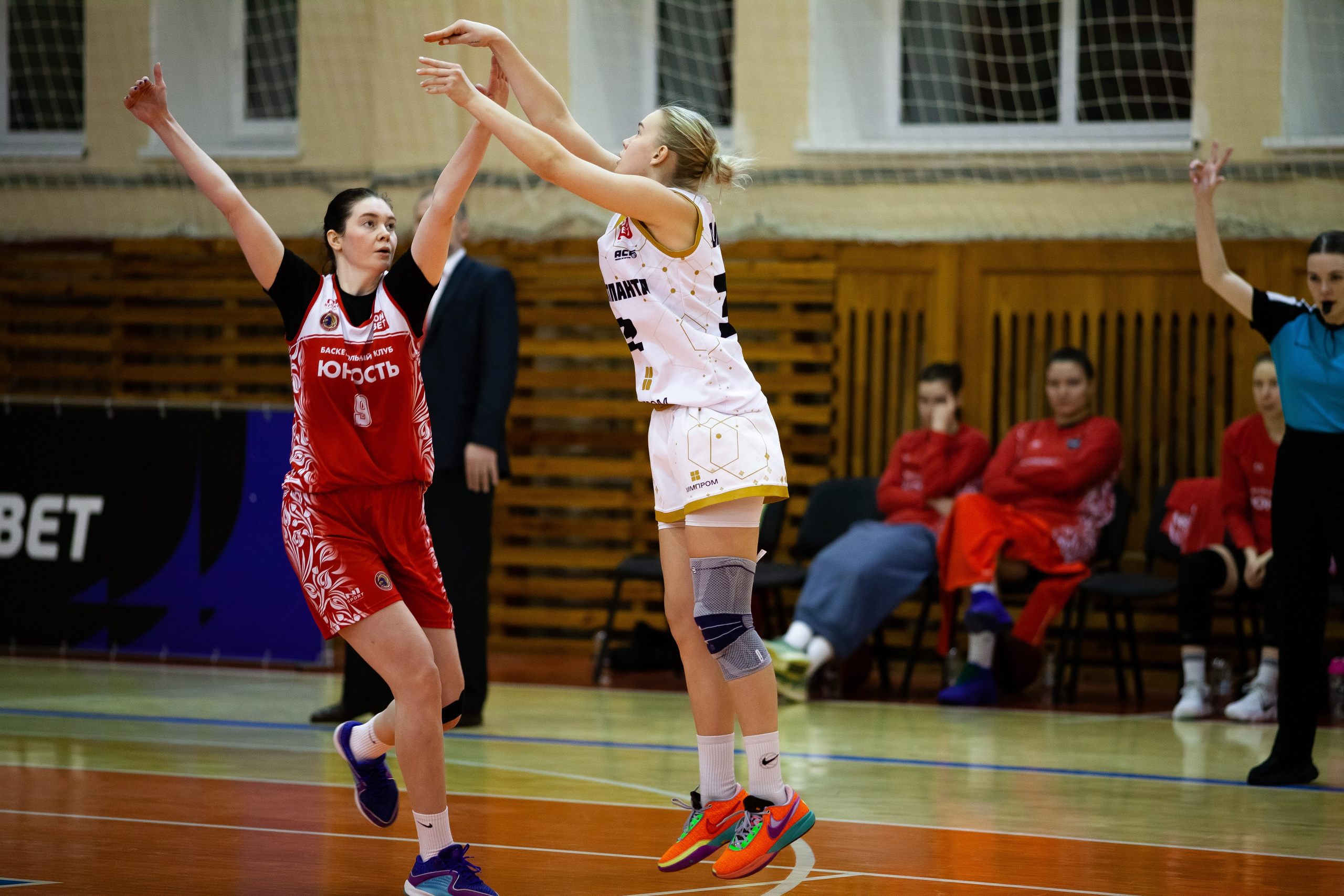 ЧГУ-Атланта — Юность 2 игра. Фотография