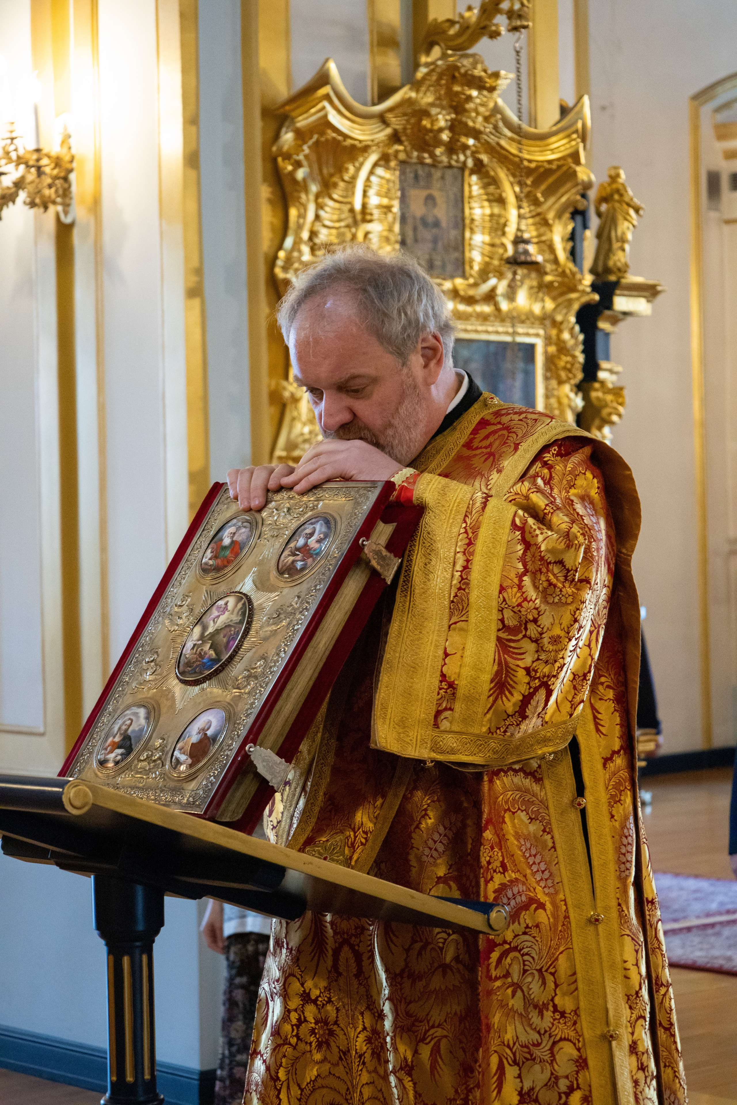 ПЯТНИЦА 2-Й НЕДЕЛИ ПО ПАСХЕ. БЛЖ. МАТРОНЫ МОСКОВСКОЙ. НИКОЛО-БОГОЯВЛЕНСКИЙ МОРСКОЙ СОБОР