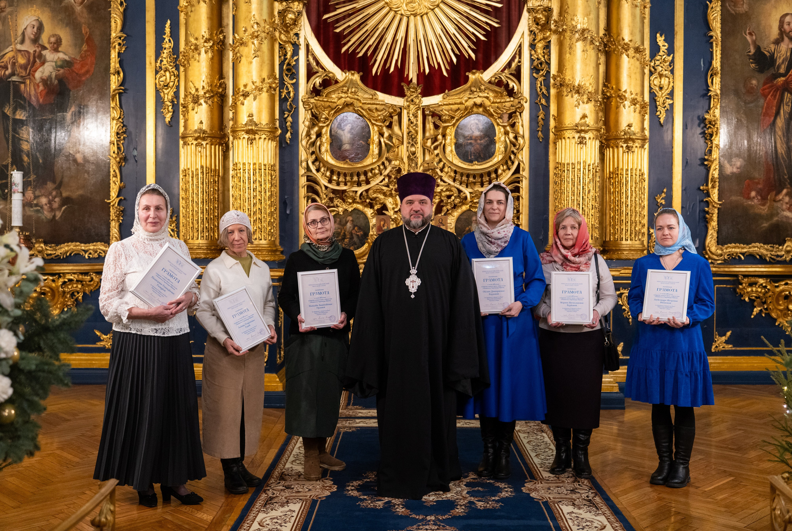 Праздничное бдение в Николо-Богоявленском морском соборе. НИКОЛО-БОГОЯВЛЕНСКИЙ МОРСКОЙ СОБОР