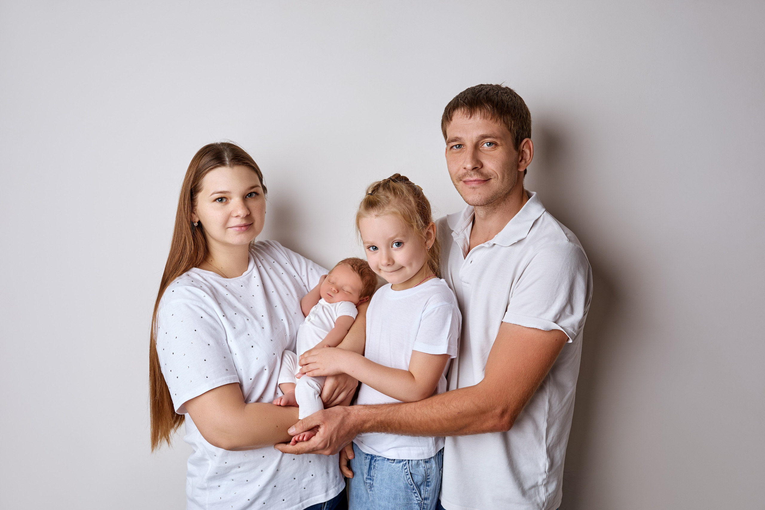 Фотосессия newborn (семейные кадры). Фотограф новорожденных Ростов-на-Дону