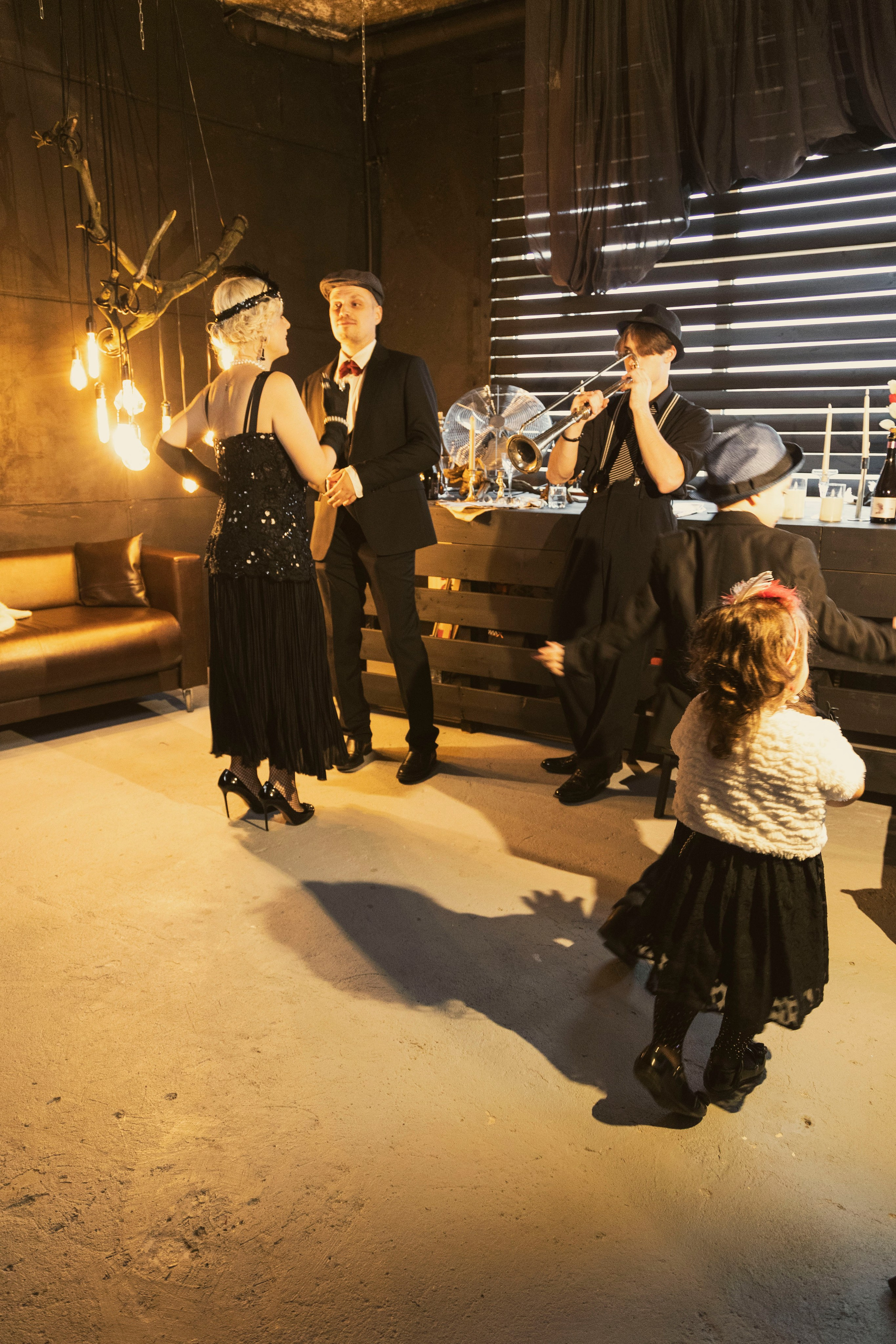 Семья Волковых. Фотограф для маркетплейсов, фотоуслуги в Жуковском Татьяна Марсуверских