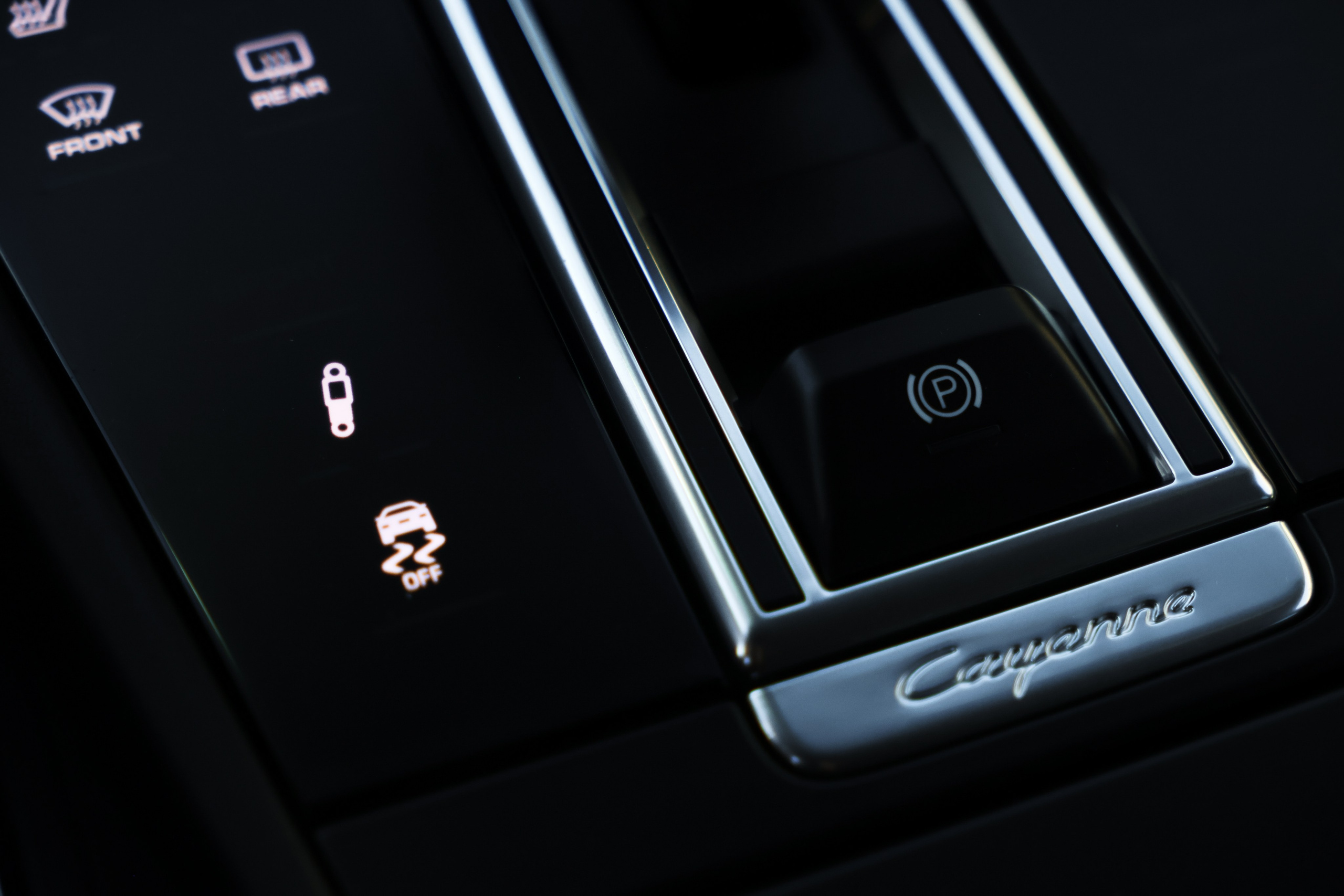 Porsche Cayenne Turbo. Photo-nk