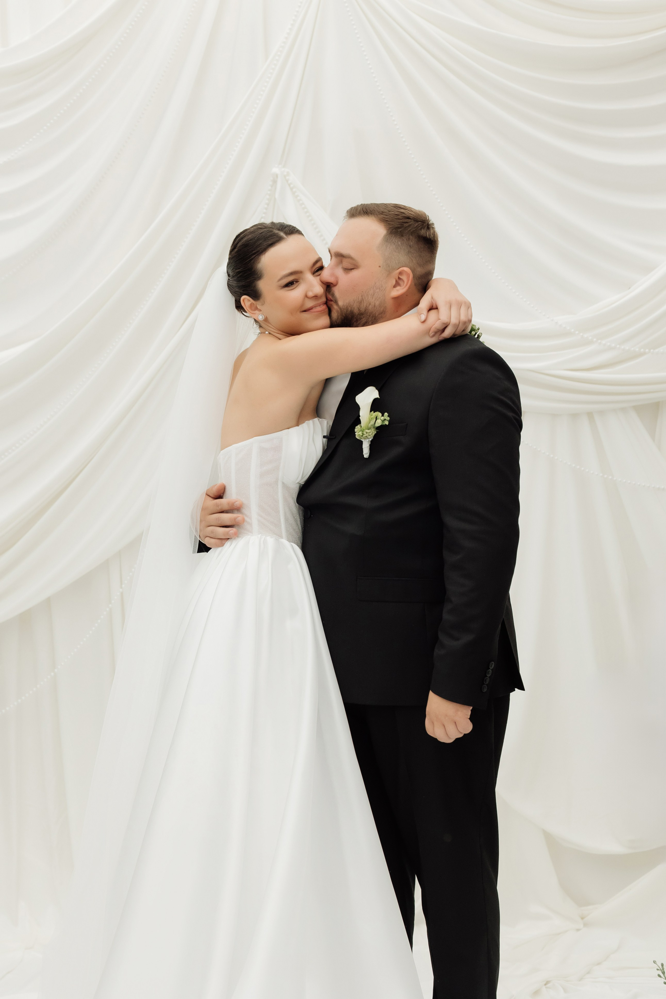 Ты рядом со мной, и это — самый чистый кайф! ♥. Свадебный фотограф Калининград