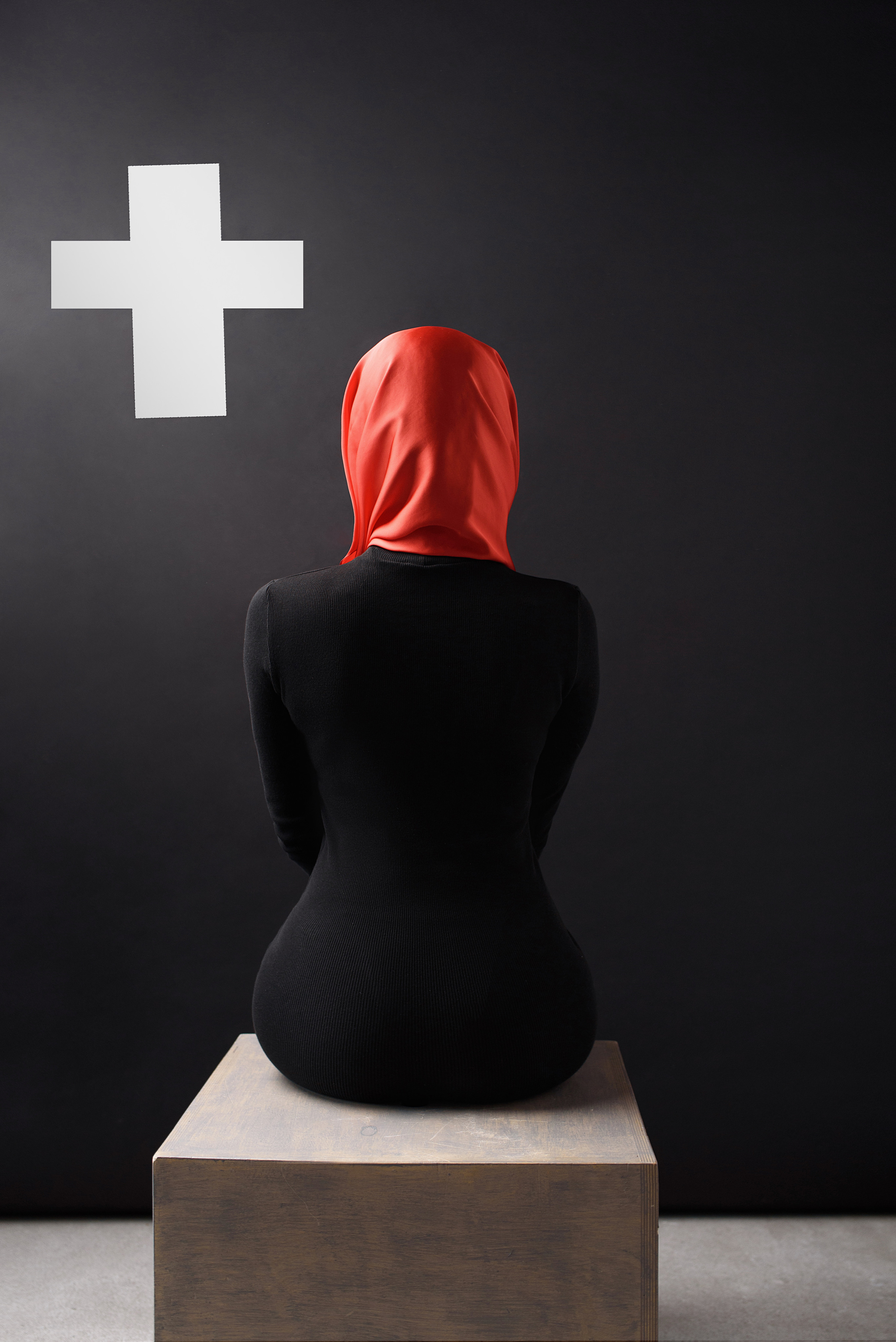 Белый крест. Фото Александра Макушина