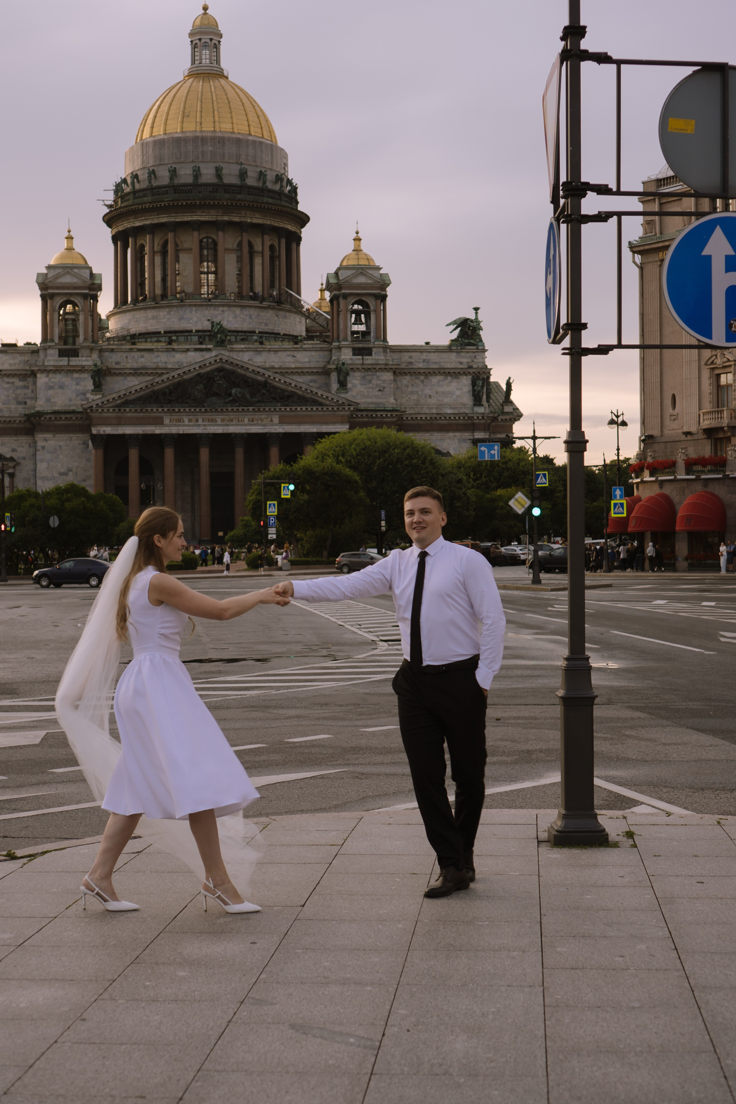 СВАДЕБНАЯ СЬЕМКА С ИСАКИЕВСКИМ СОБОРОМ, АСТОРИЯ И ЗАКОНОДАТЕЛЬНОЕ СОБРАНИЕ. Профессиональный фотограф, Санкт-Петербург — Виктория Богомолова