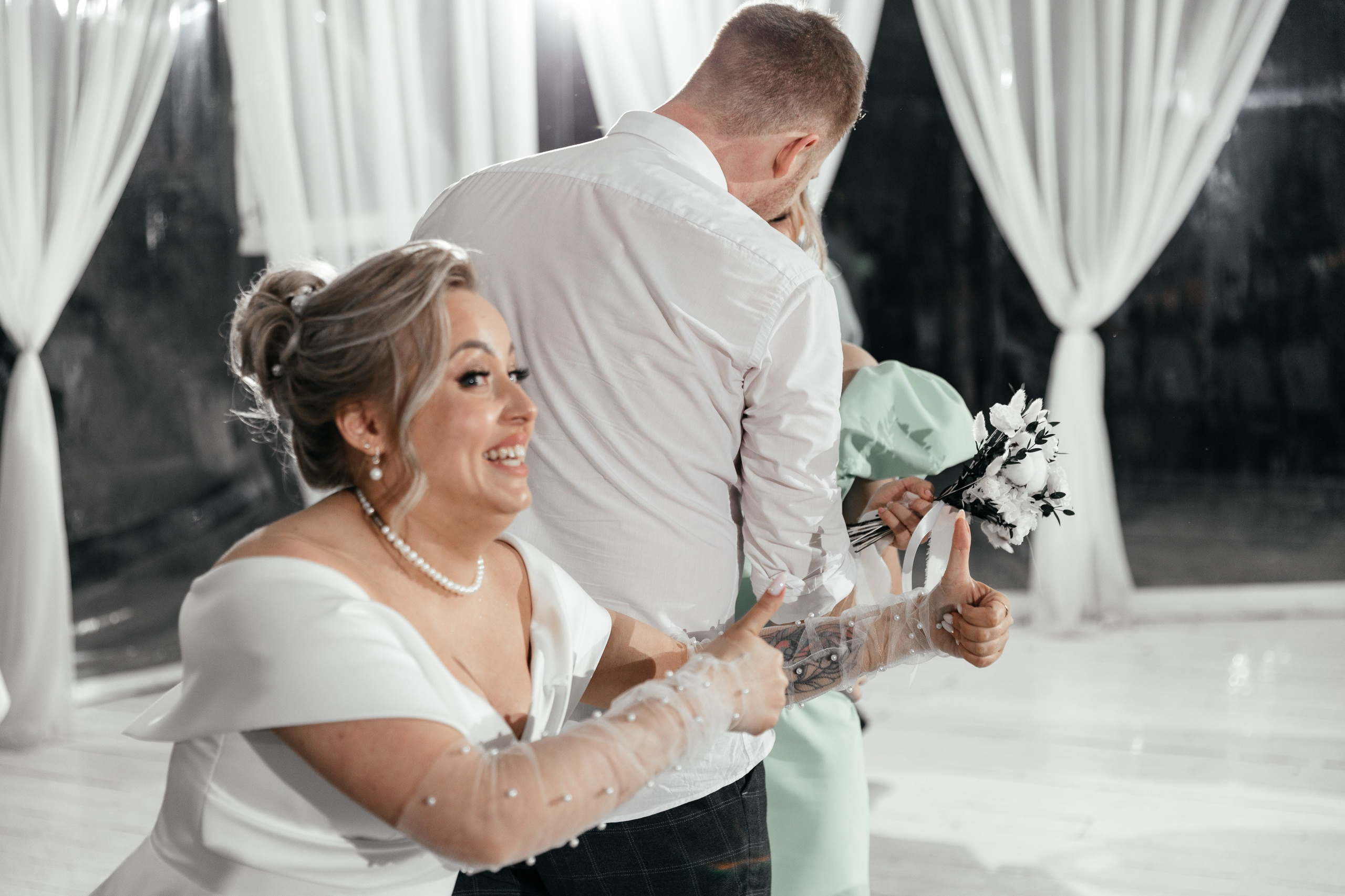 Свадебный фотограф Уфа — Руслан ГабдлисламовЖивые эмоции, красивые кадры, воспоминания на всю жизнь.Работаю по всей Республике Башкортоста. Свадебный фотограф Уфа Руслан Габдлисламов