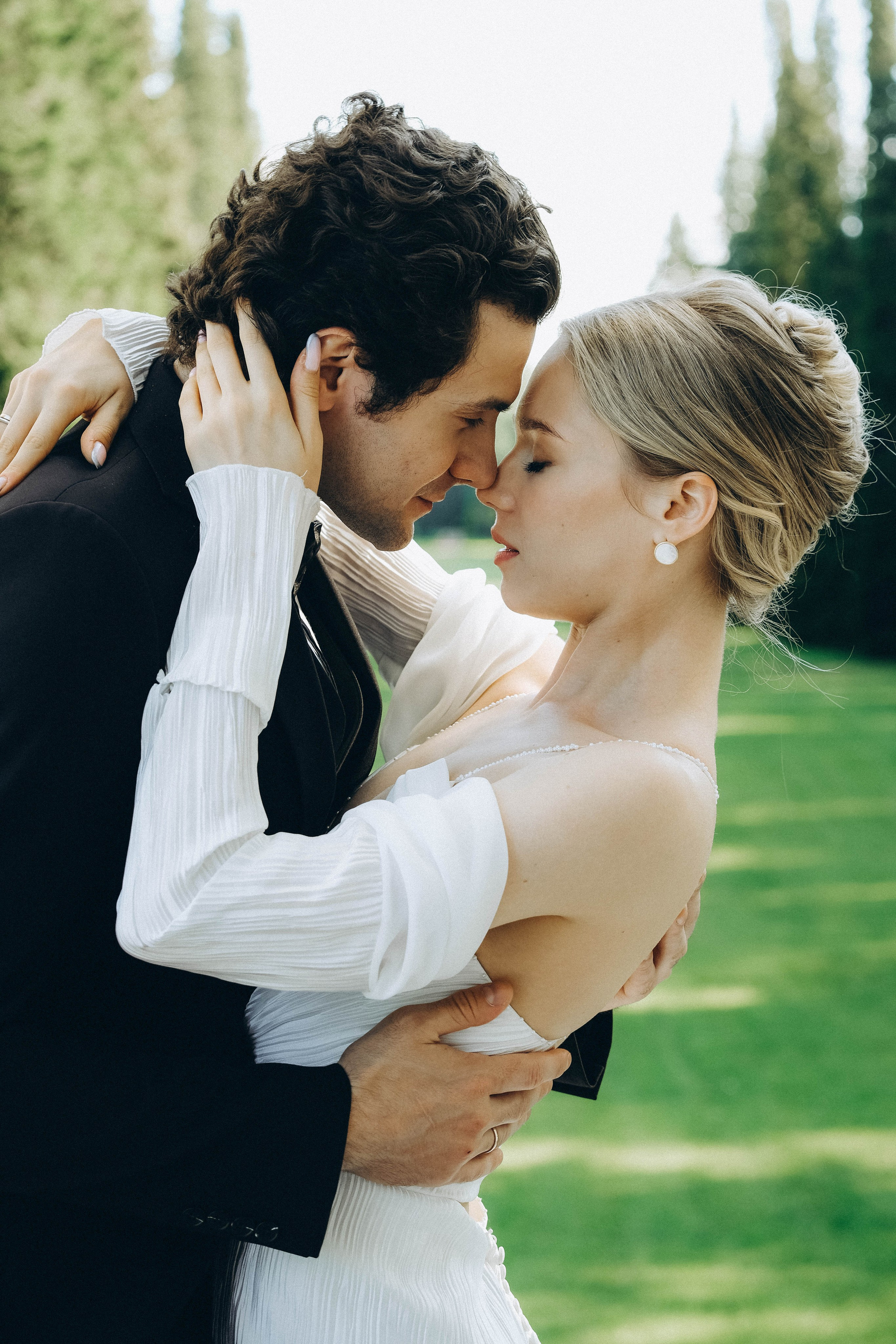 СВАДЕБНАЯ СЬЕМКА В ПАРКЕ ОРАНИЕНБАУМ. Профессиональный фотограф, Санкт-Петербург — Виктория Богомолова