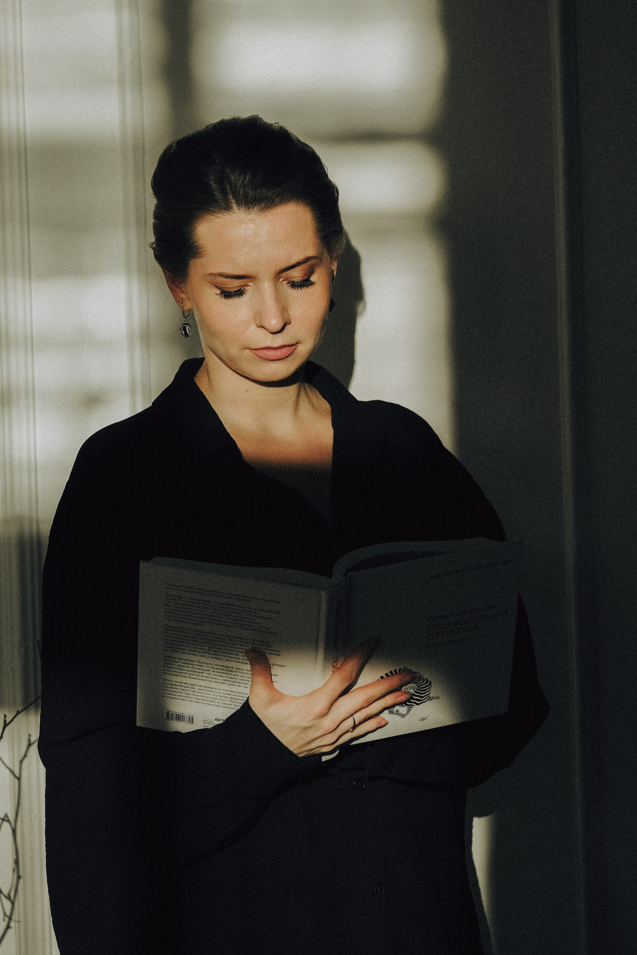 ФОТОСЕСИИЯ В СТУДИИ ДЛЯ ДЕВУШКИ ПСИХОЛОГА. Профессиональный фотограф, Санкт-Петербург — Виктория Богомолова