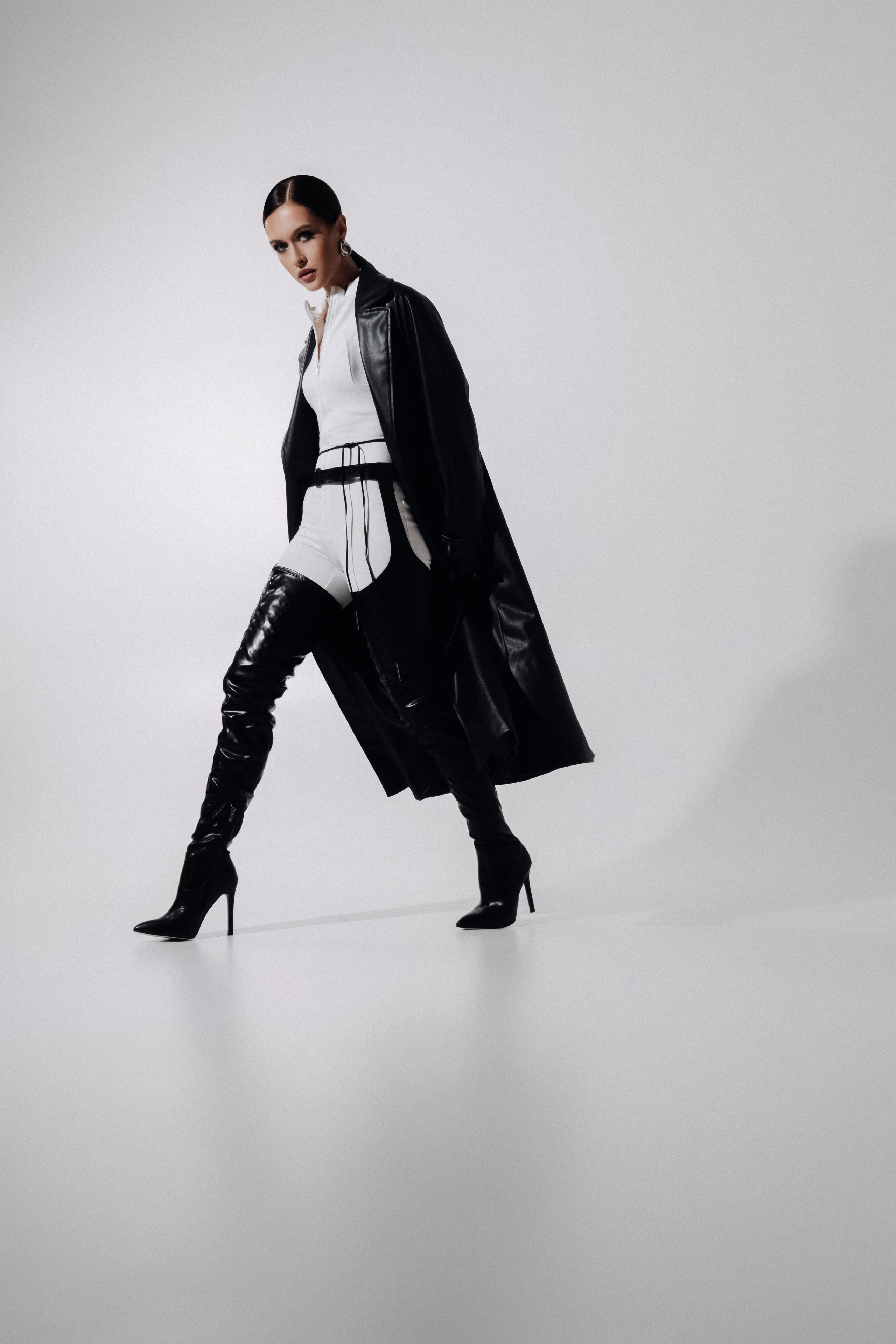 фотосессия в плаще 