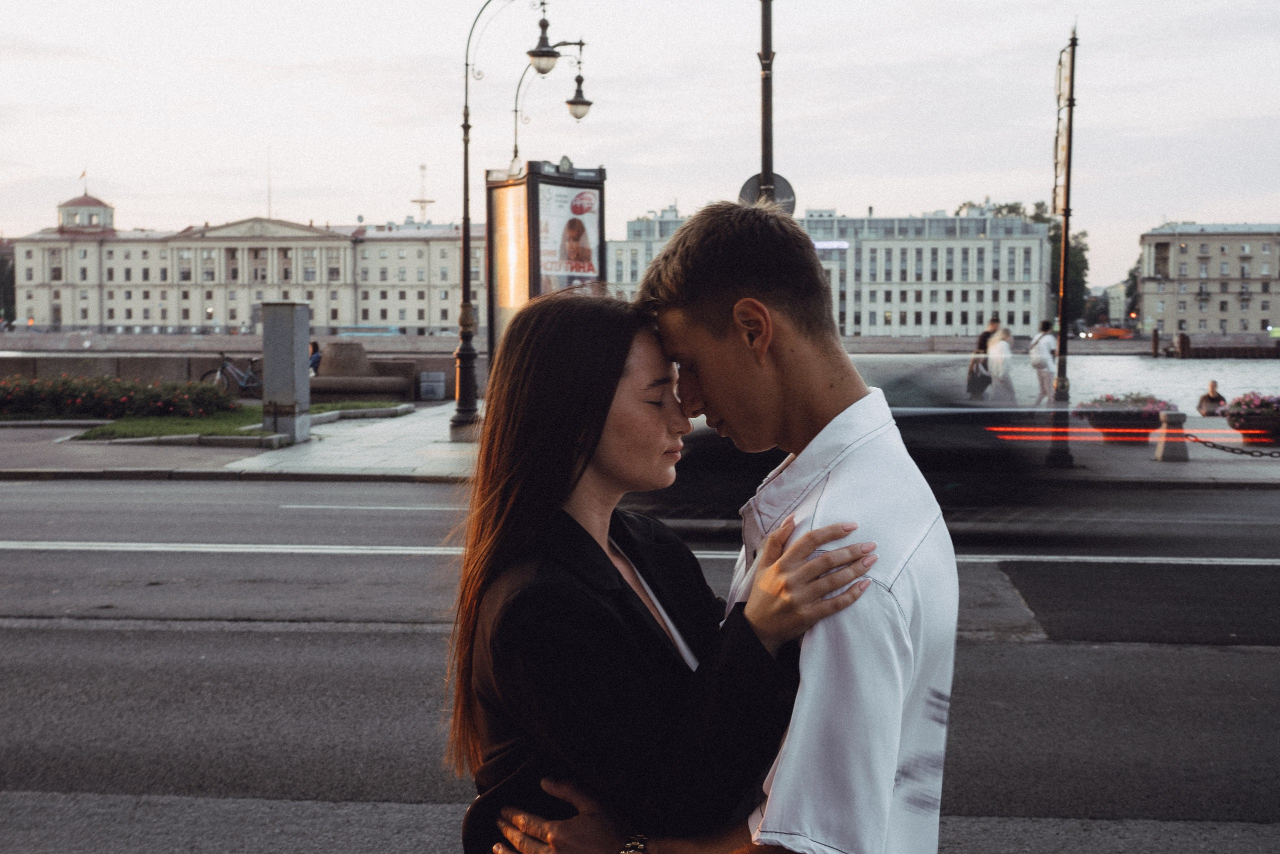 Городская прогулка влюбленных. Профессиональный фотограф, Санкт-Петербург — Виктория Богомолова