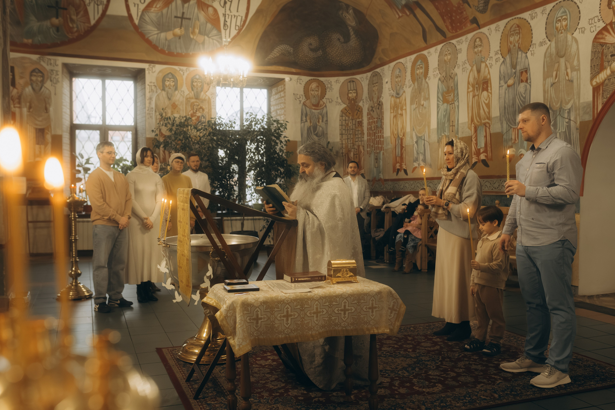 Таинство Крещения Платона. Семейный и детский фотограф в Москве Митенкова Мария