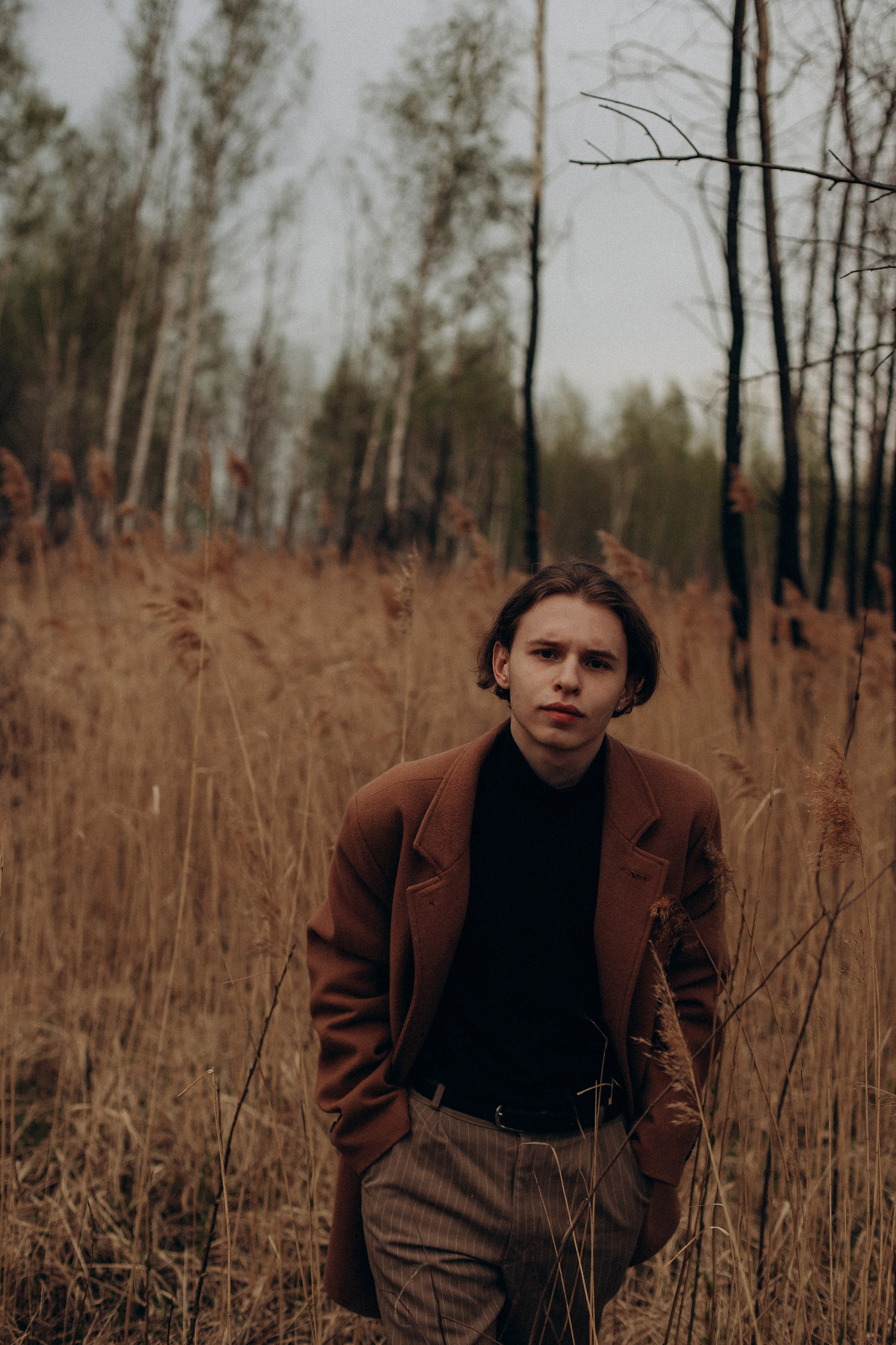 Ржавое золото, стеклянная вода, тишина. Свадебный фотограф Илья Бринк