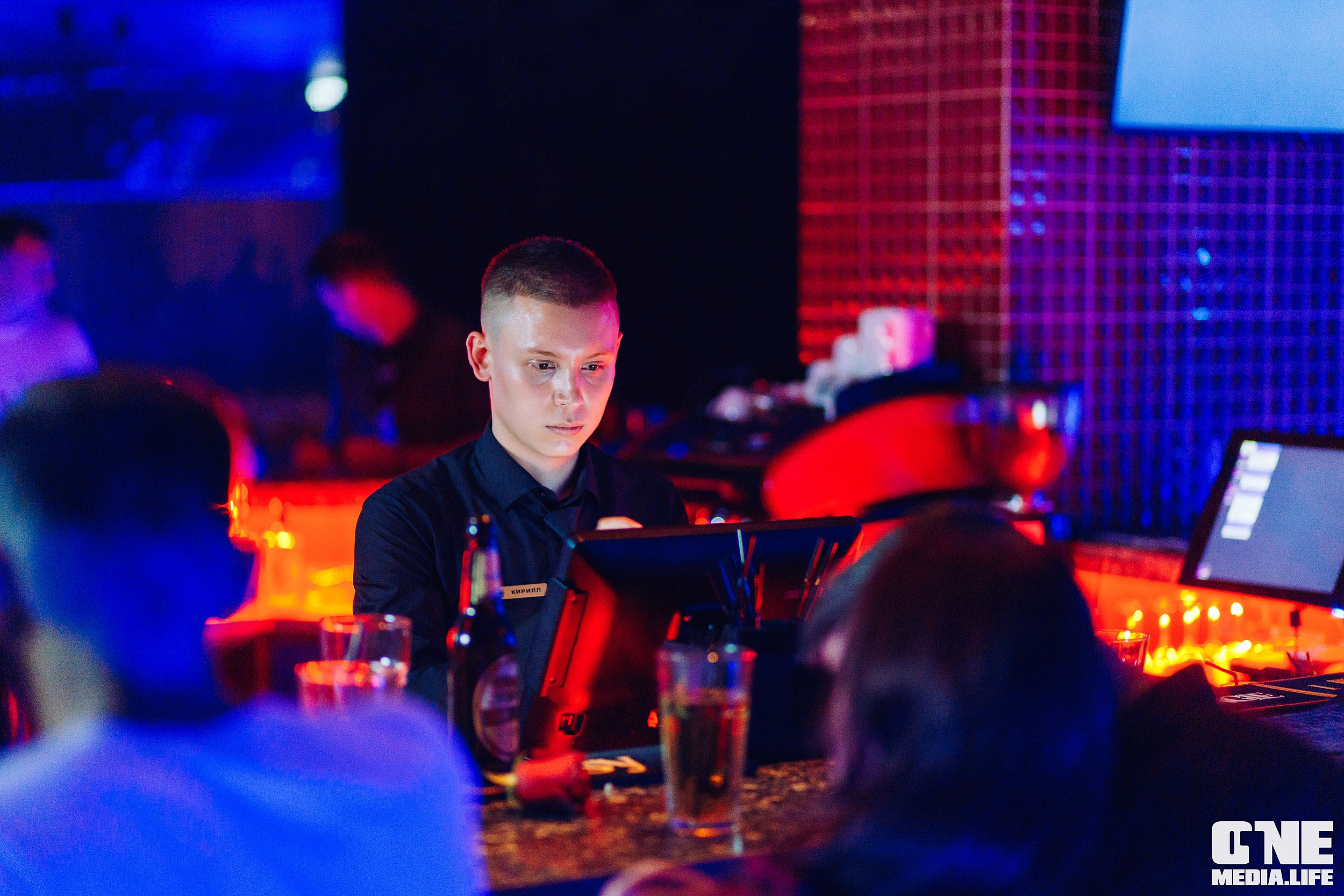 Фоторепортаж из РК Планета. One Media Life: фоторепортажи, фотоотчеты с мероприятий и заведений