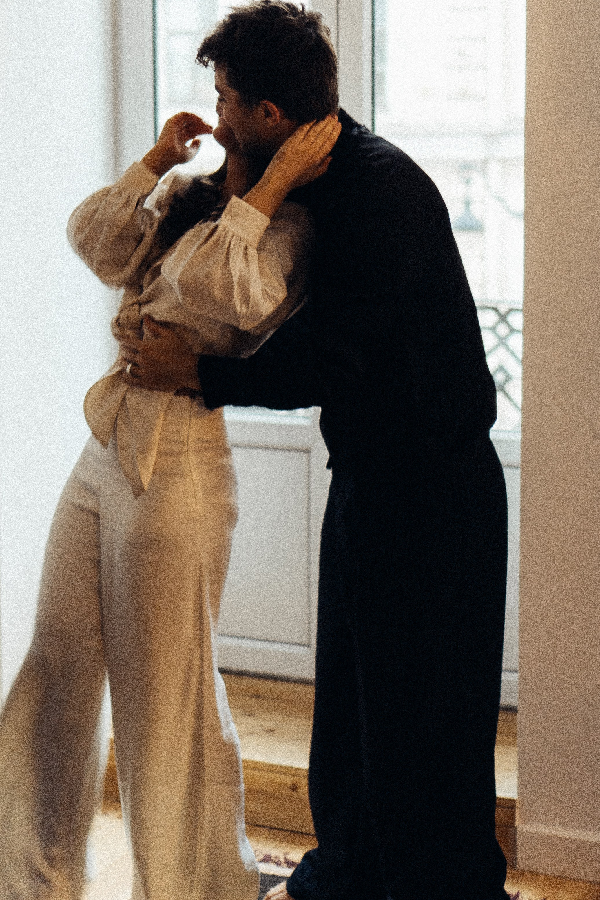 УТРО ЖЕНИХА И НЕВЕСТЫ В ПИТЕРСКОЙ КВАРТИРЕ И СЬЕМКА С СВАДЕБНЫХ ОБРАЗАХ. Профессиональный фотограф, Санкт-Петербург — Виктория Богомолова