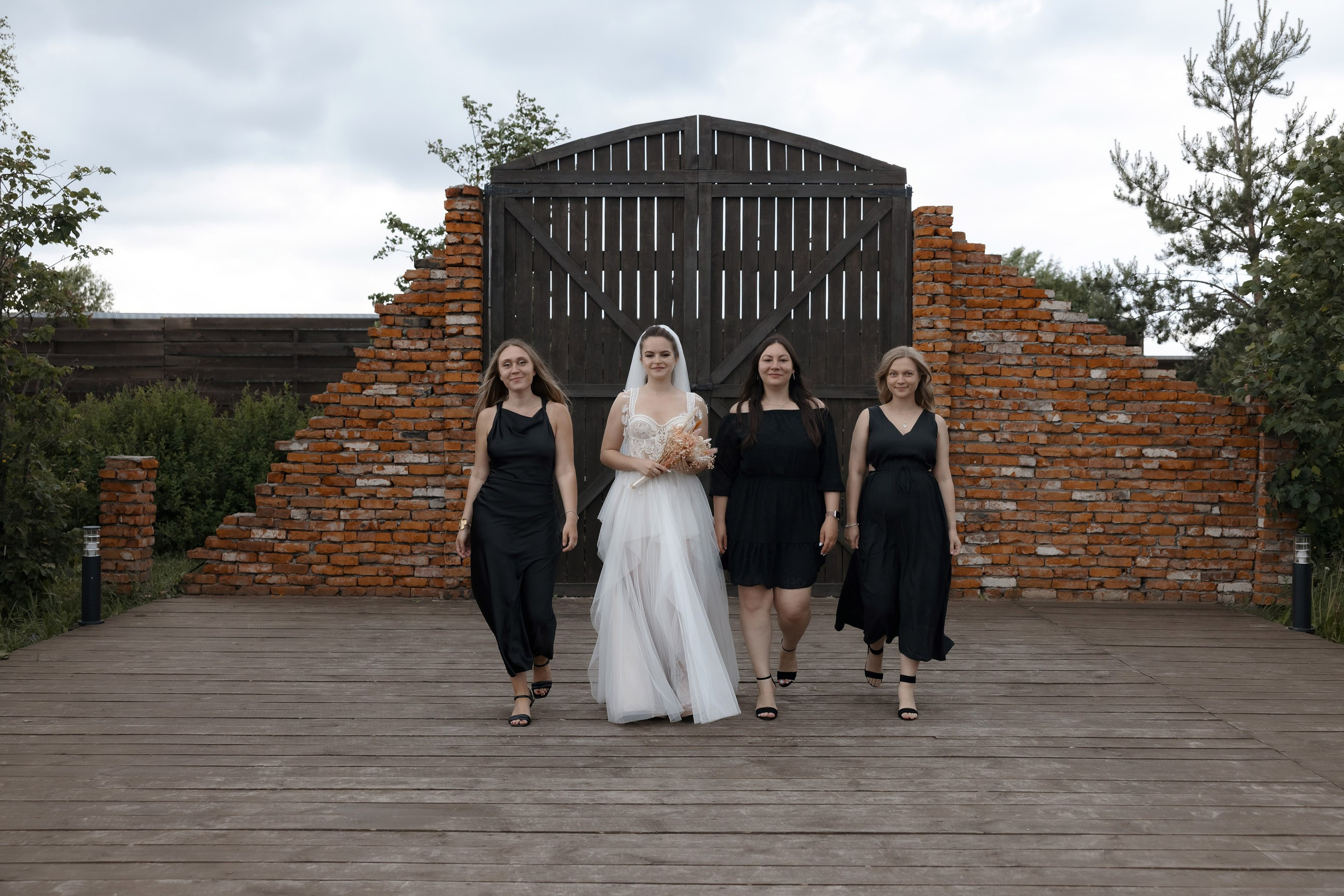 Артем и Вера. Свадебный фотограф и видеограф Юрий и Эля Дубинины