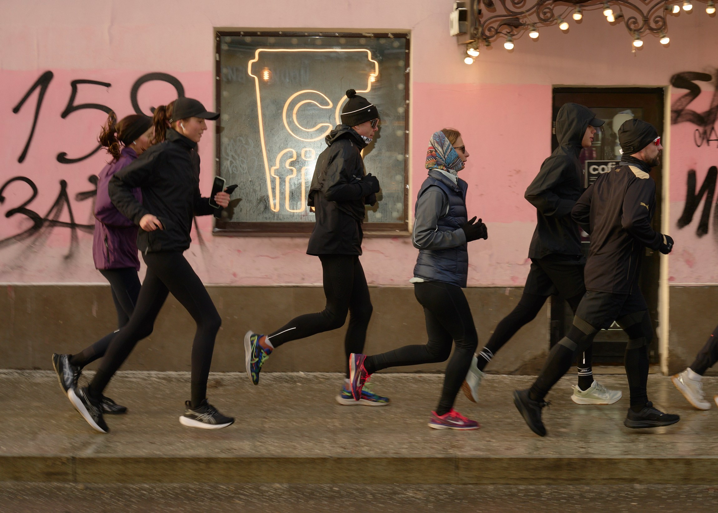Peak Running Club. Владимир Спивак — фотограф, дизайнер, продюсер | Основатель бегового клуба Spivak Run