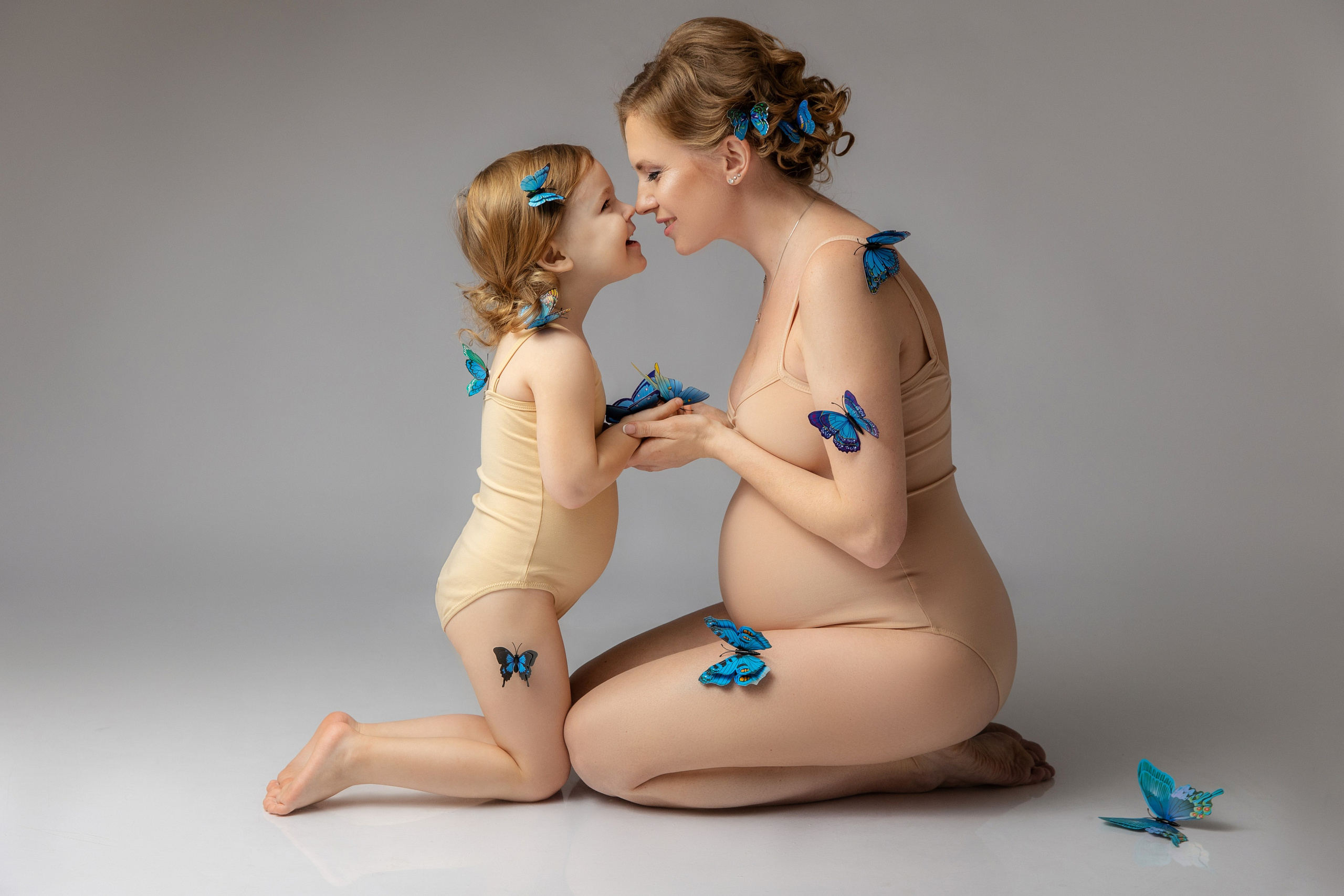 Фотосессия на фонах. Фотограф новорожденных, семейный фотограф в Санкт-Петербурге