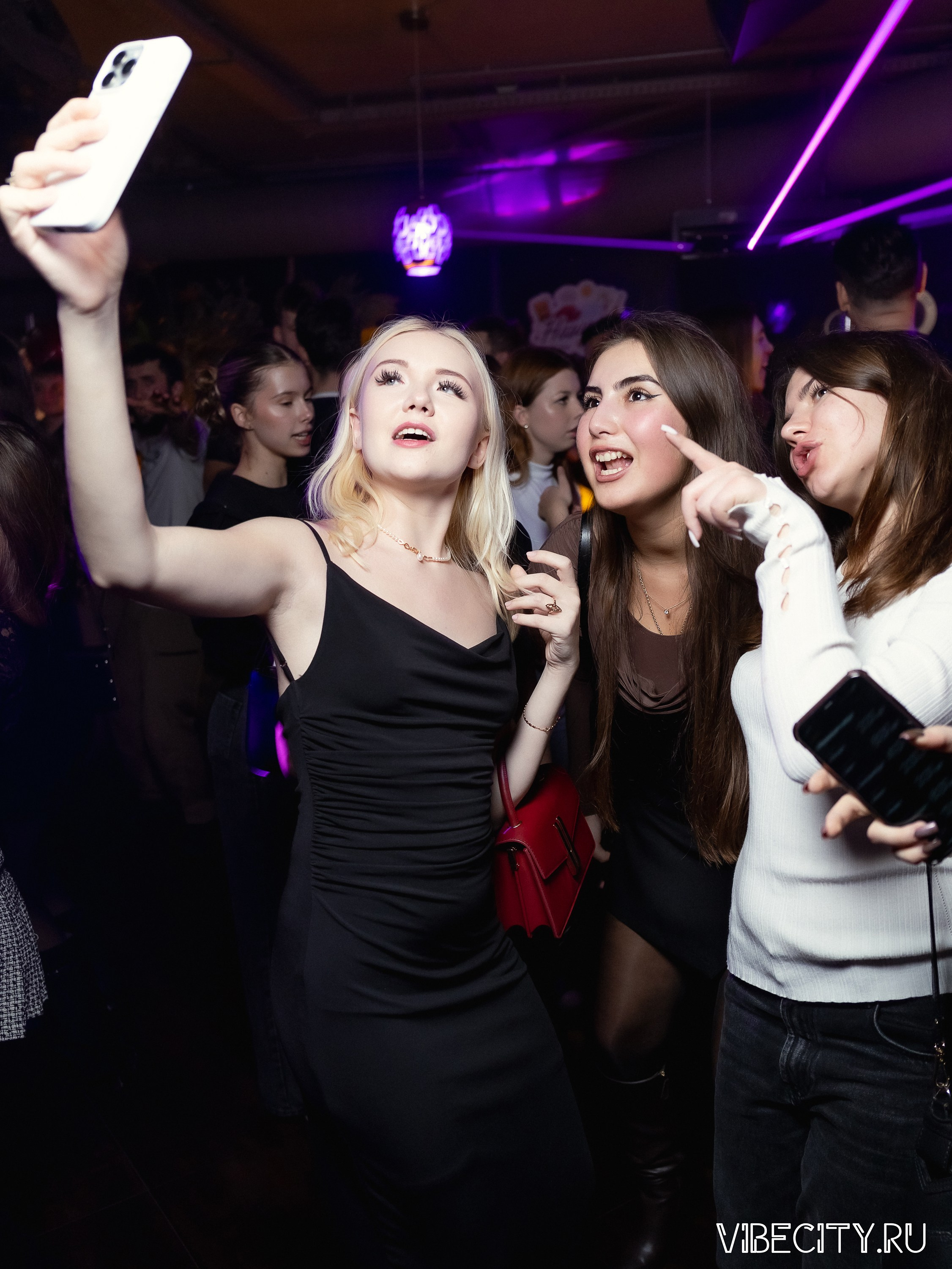 DOUBLE U. VIBECITY.RU Вайб Сити Ру Фоторепортажи Фотоотчеты Калининград