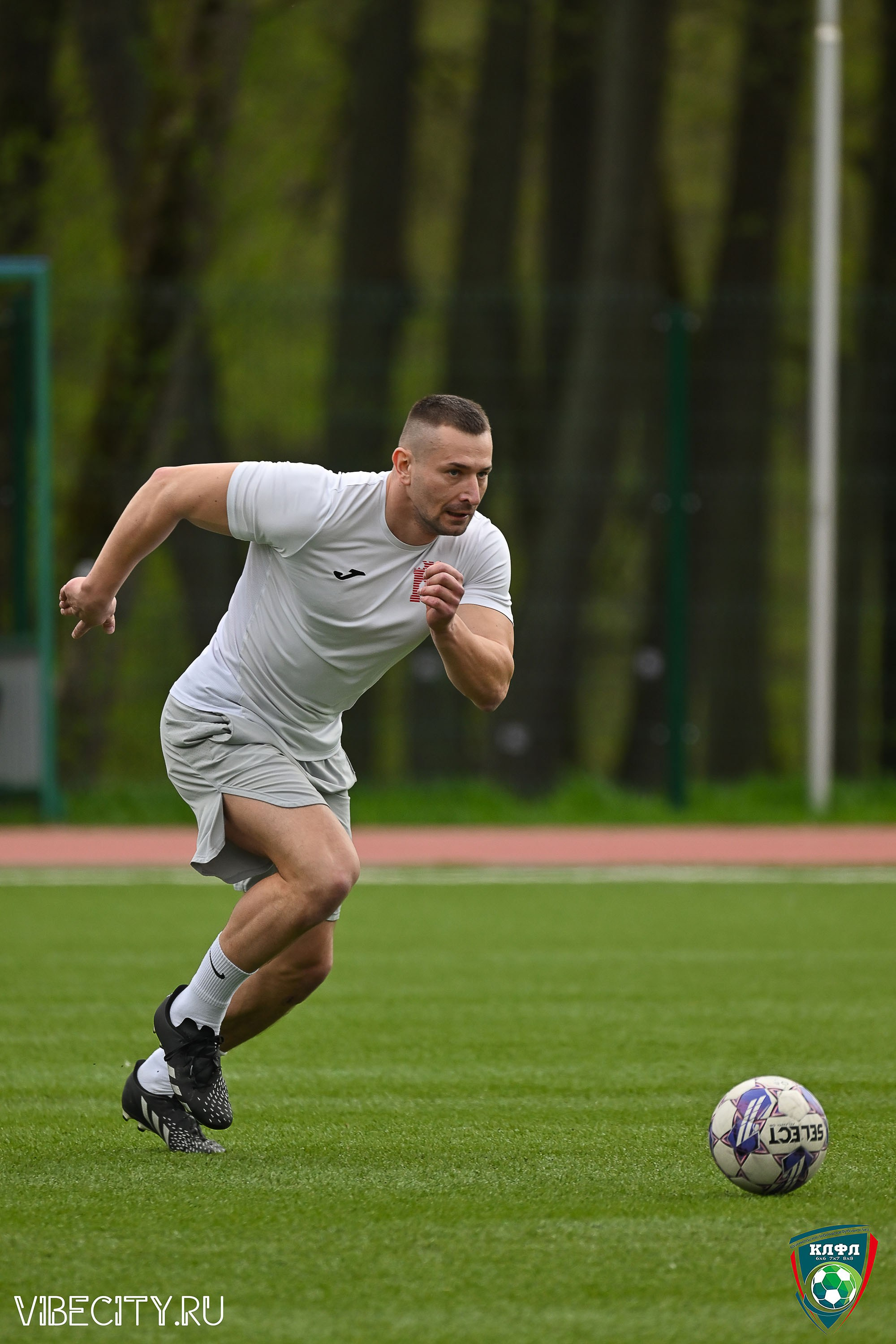 XX ЧЕМПИОНАТ КАЛИНИНГРАДСКОЙ ЛФЛ КАНЦМАРКЕТ39 сезона 2024–2025 гг. VIBECITY.RU Вайб Сити Ру Фоторепортажи Фотоотчеты Калининград