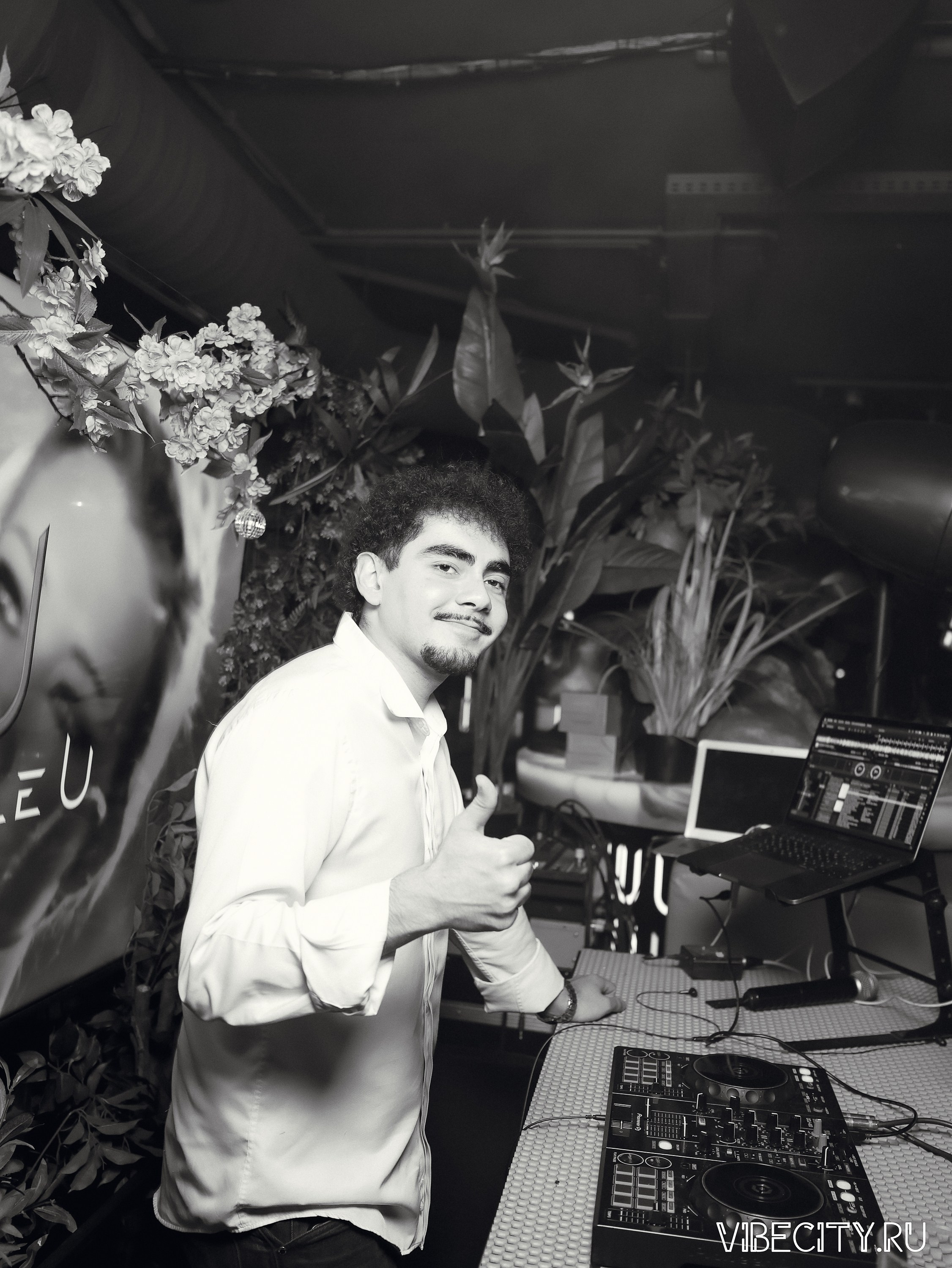 DOUBLE U. VIBECITY.RU Вайб Сити Ру Фоторепортажи Фотоотчеты Калининград