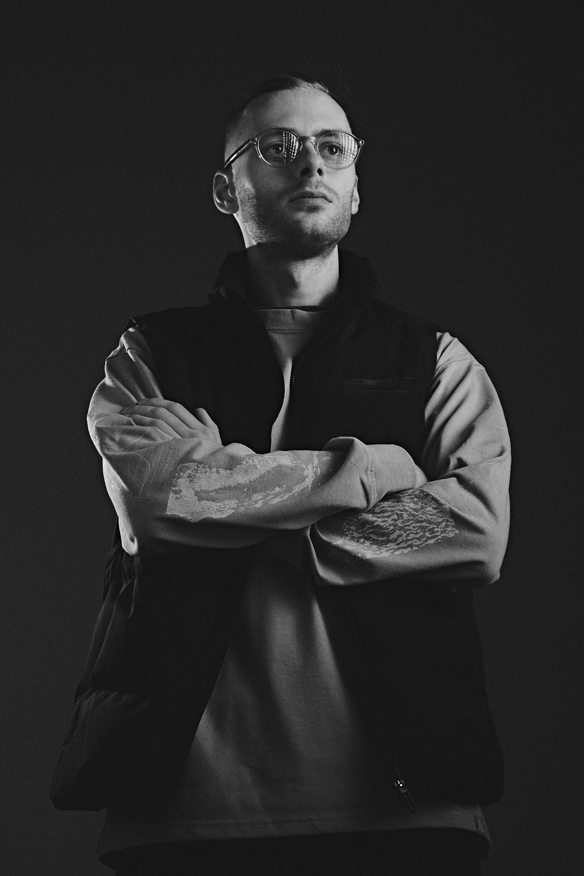 Янин Артем. Профессиональная студийная фотосъёмка | портрет, арт | Виталий Горбачёв