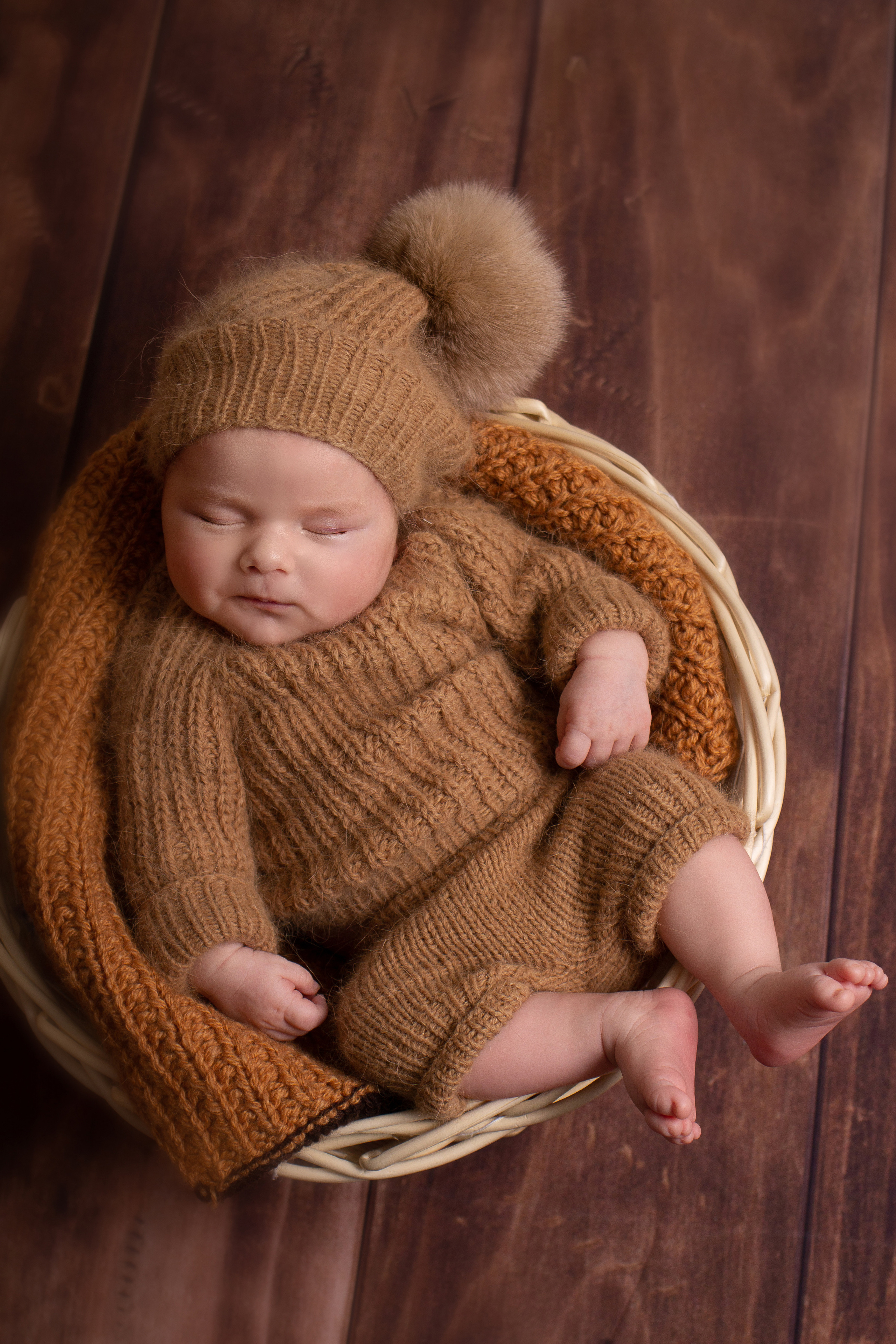 Классическая фотосессия малыша. Фотограф новорожденных малышей в Омске и Омской области Эльвира Камаева