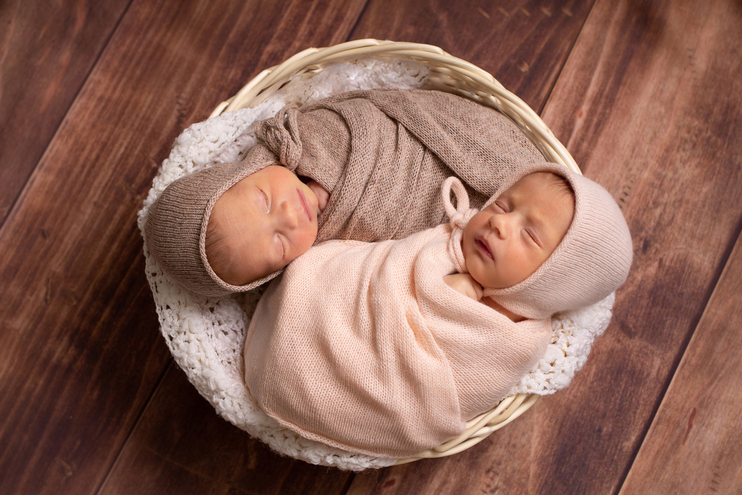 Классическая фотосессия малыша. Фотограф новорожденных малышей в Омске и Омской области Эльвира Камаева