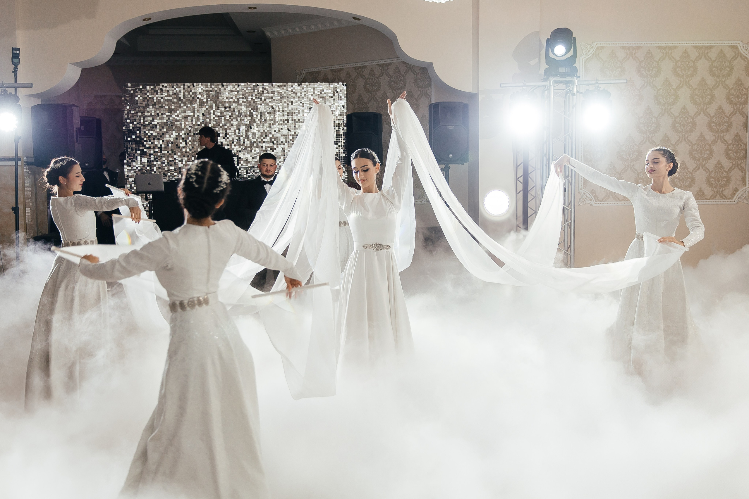 Сетрак и Марианна. Фотограф в Красноярске Надежда Воскресенская