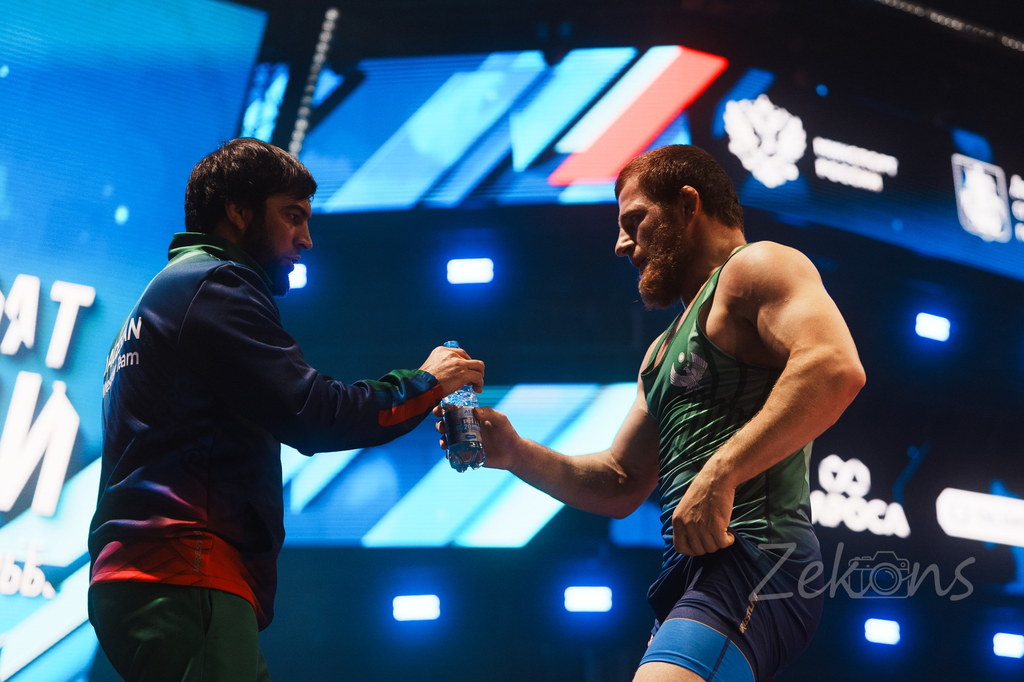 Чемпионат России по вольной борьбе 2025 (Москва). Zekons. Фото, видео, нейросети