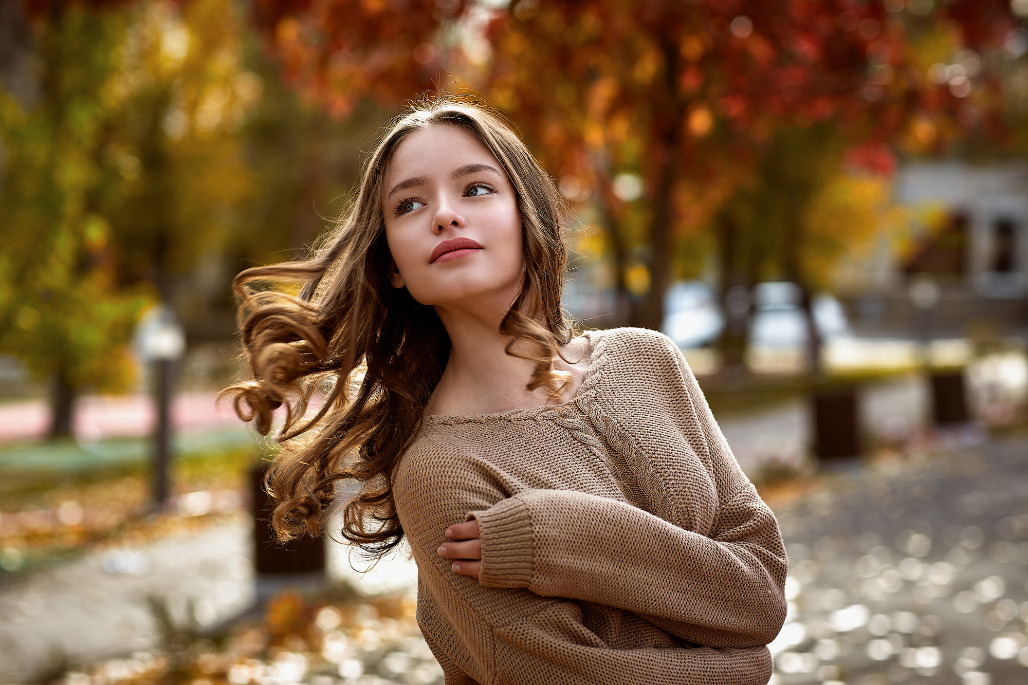 Осенняя прогулка с яркой Елизаветой. Фото видео съёмка в Белой Калитве дуэт Герман и Инна
