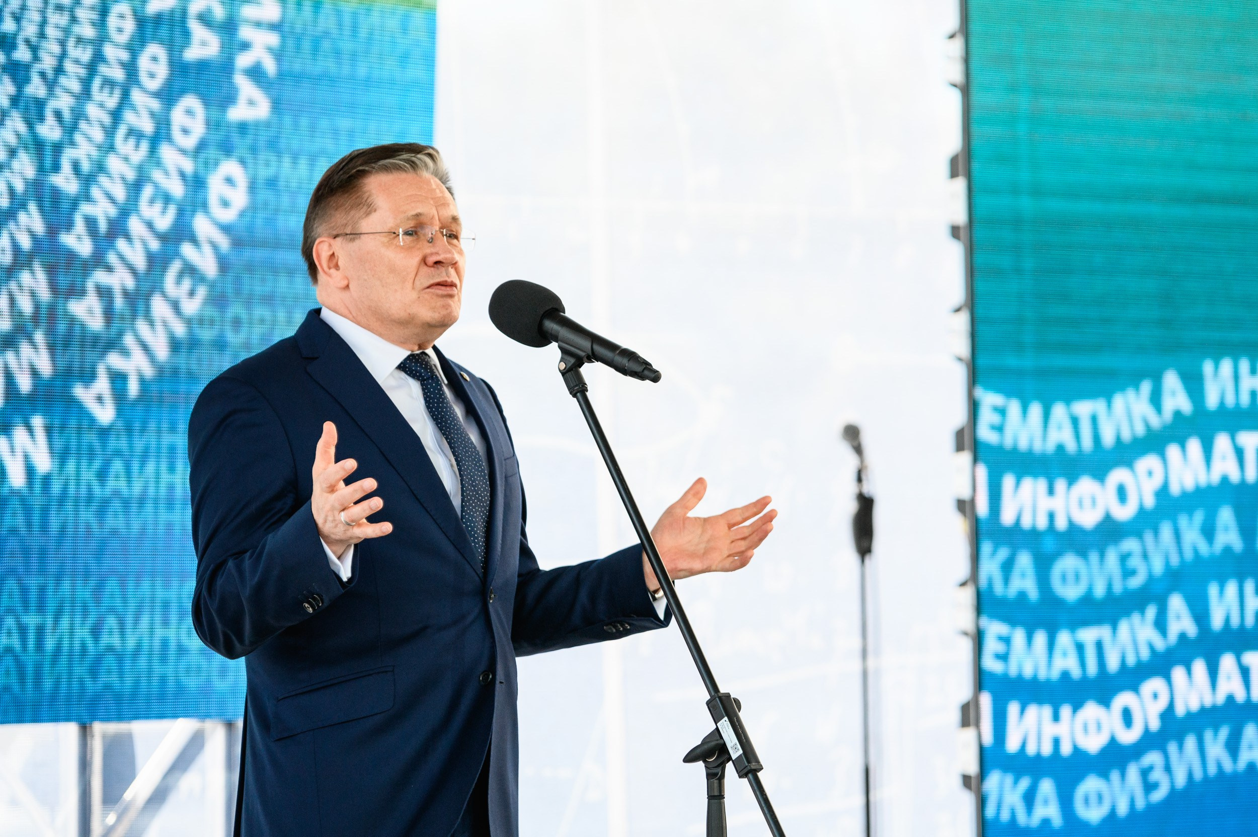 Выпускной МГУ. Фотограф Захваткин Роман