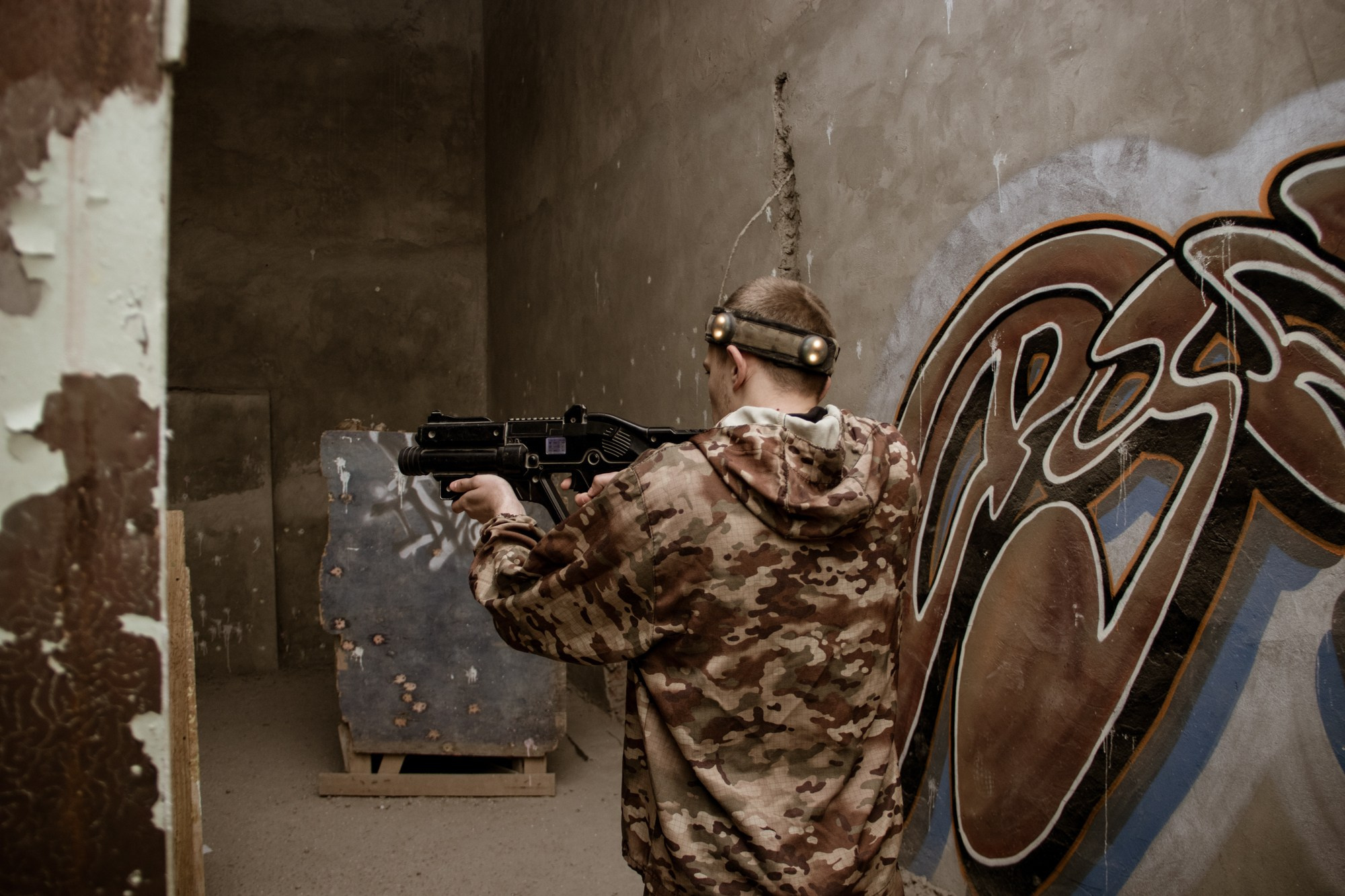 ЗИП Лазертаг. Репортажный, промышленный и маркетплейс-фотограф Дмитрий Чернат