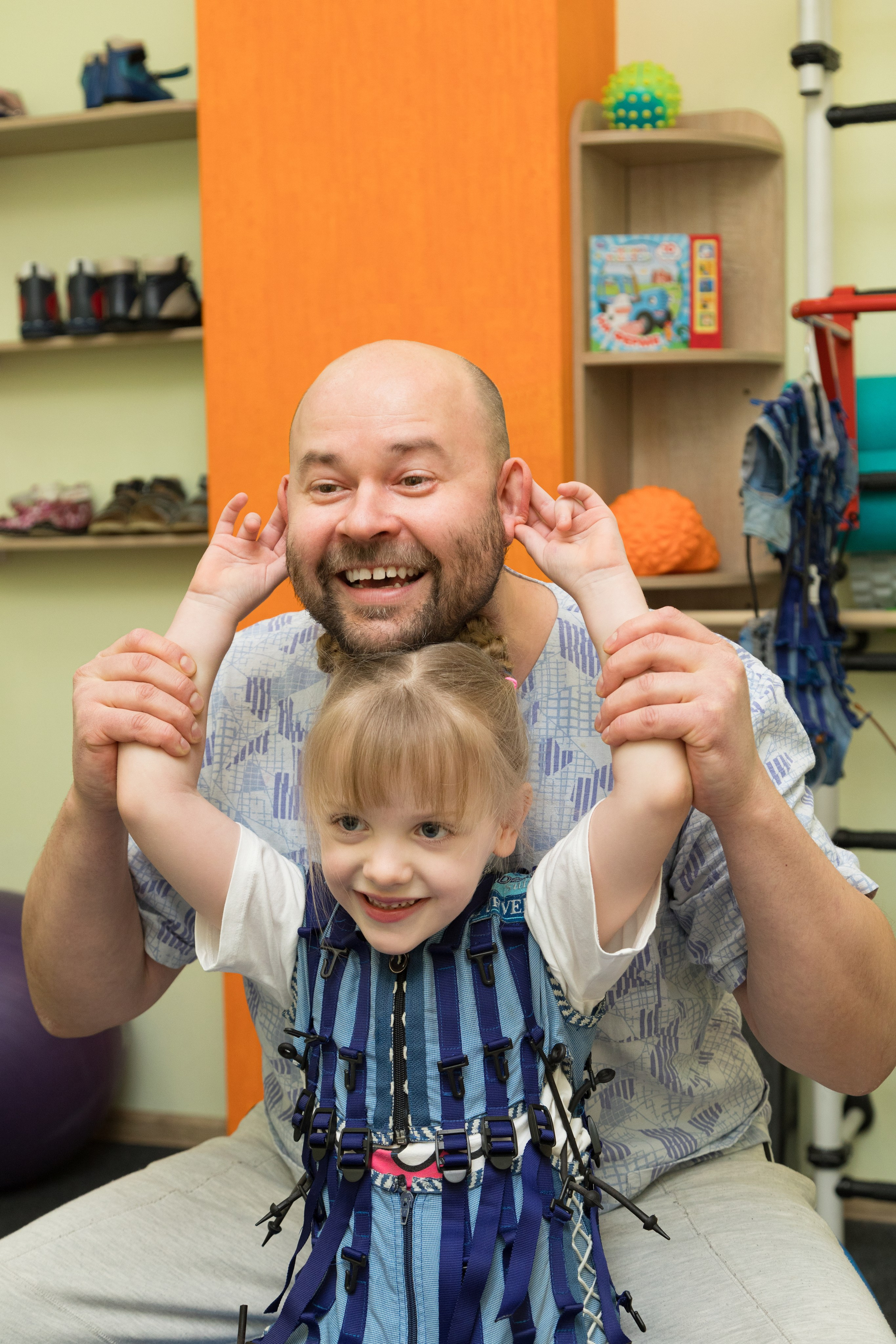 Для детского реабилитационного центра Первый шаг. Детский и контент фотограф Надя Волкова Санкт-Петербург