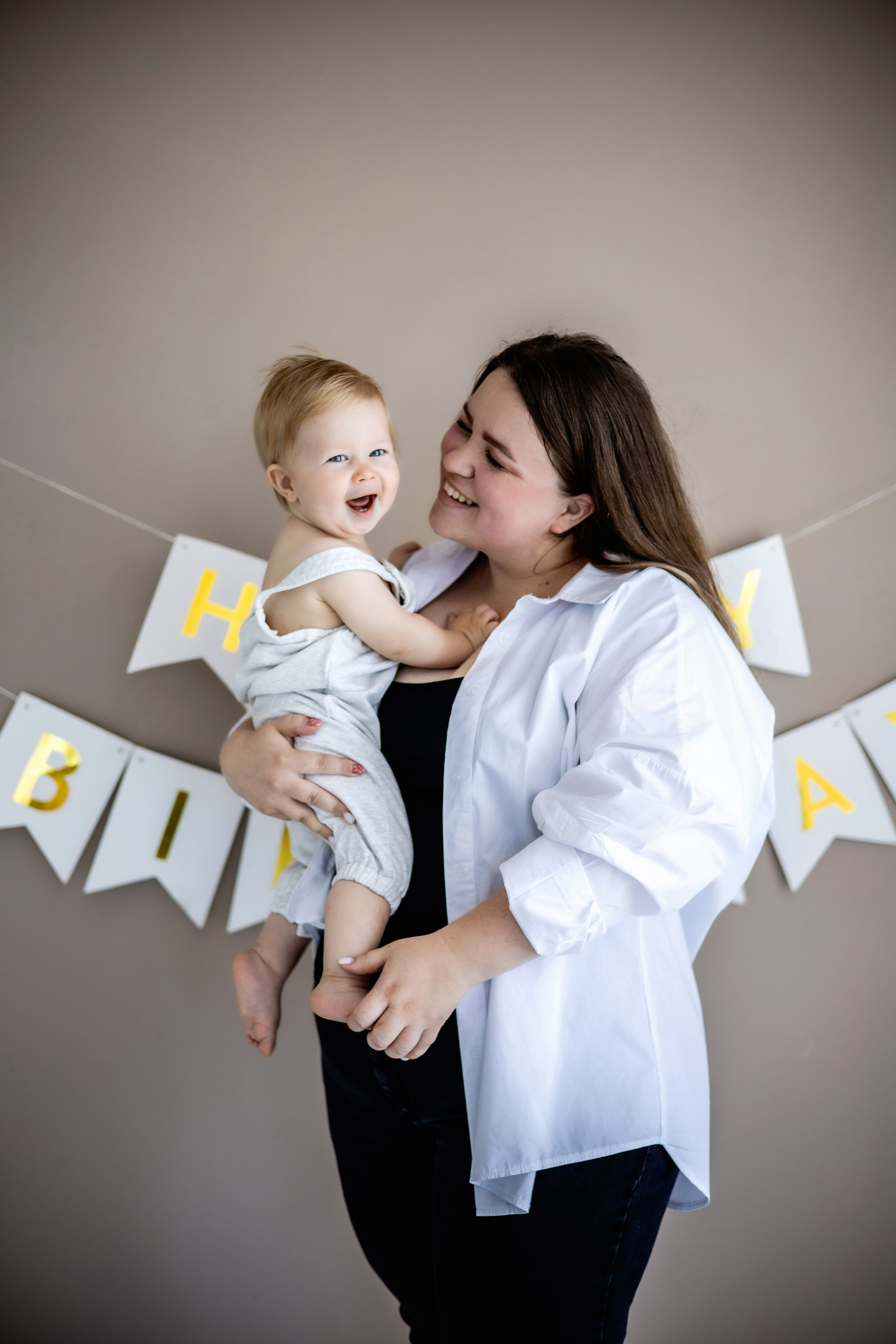 Сашеньке 1 годик. Фотограф Надежда Лукьянова