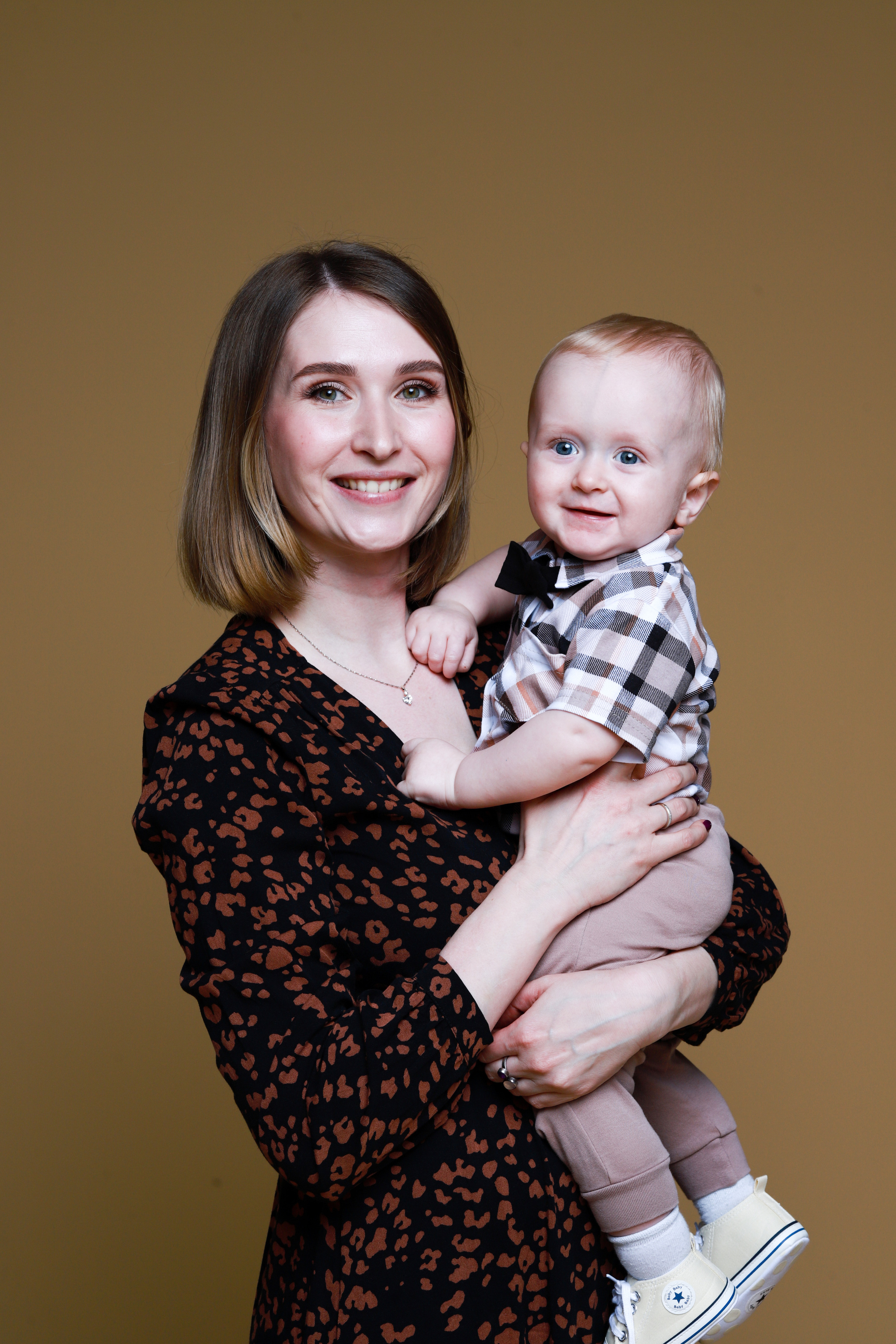 Базовая семейная съемка в студии. Фотограф Телегина Светлана