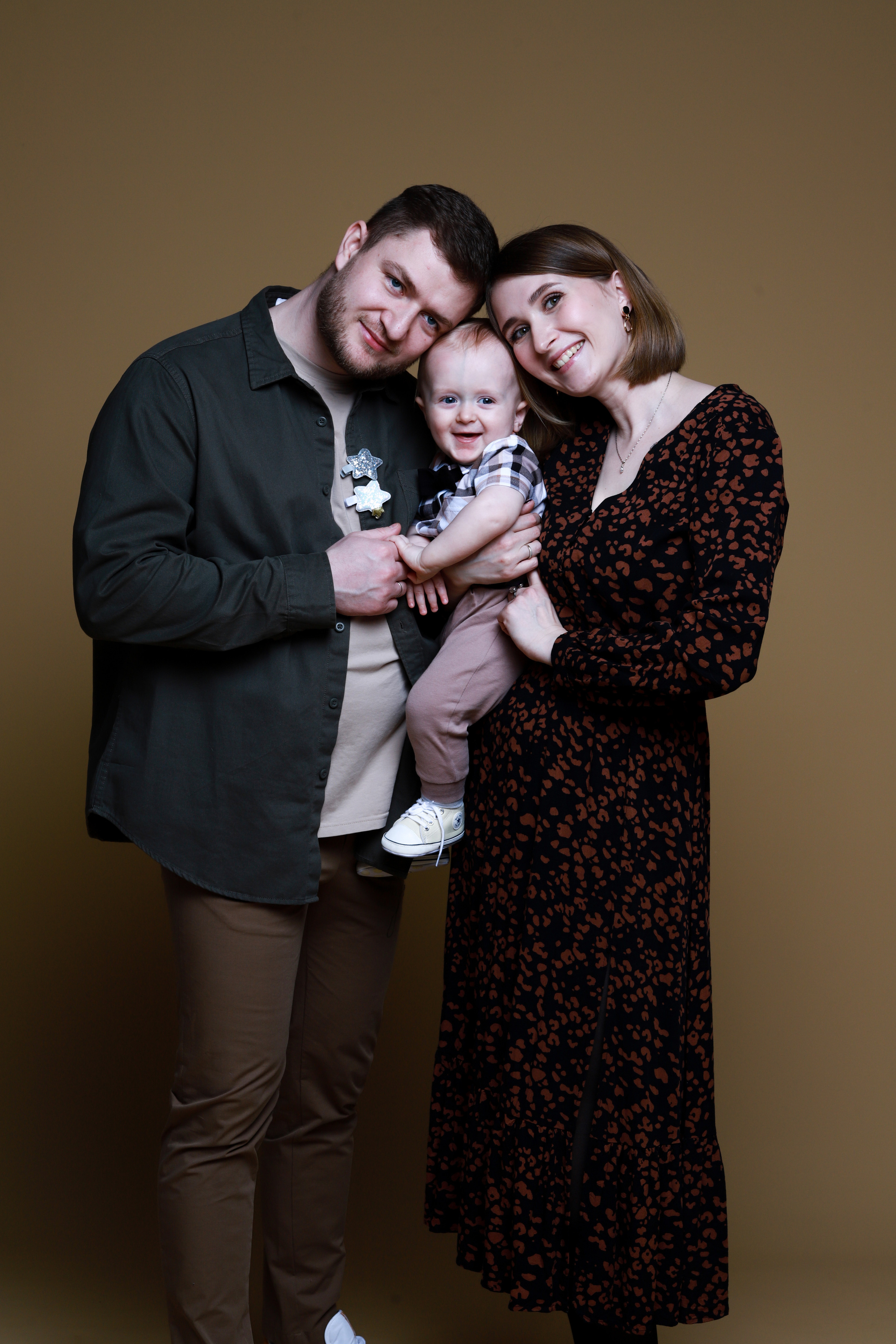 Базовая семейная съемка в студии. Фотограф Телегина Светлана