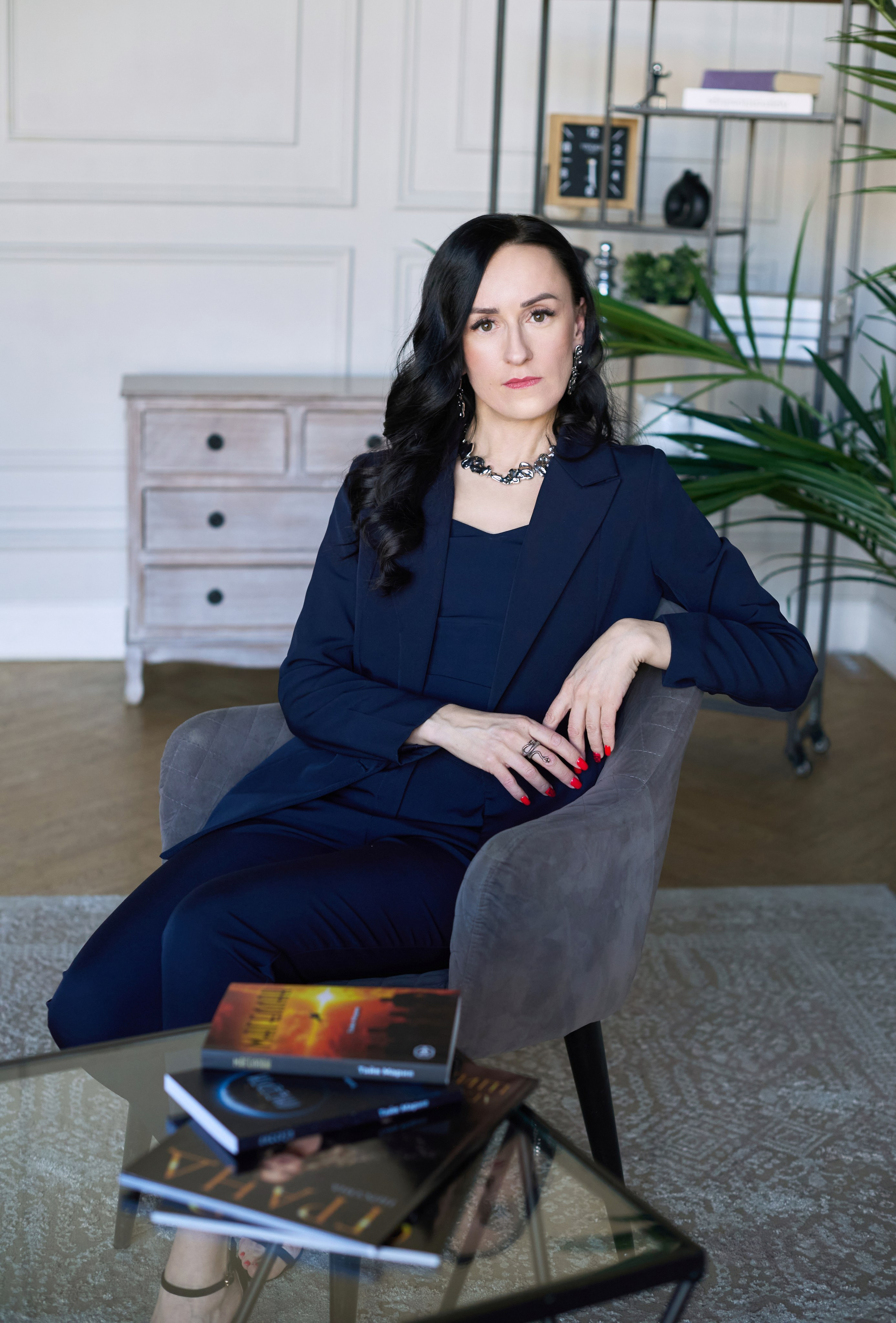 Тамара Чернова, писательница (для журнала). Ульяна Сёмина, фотограф, Москва