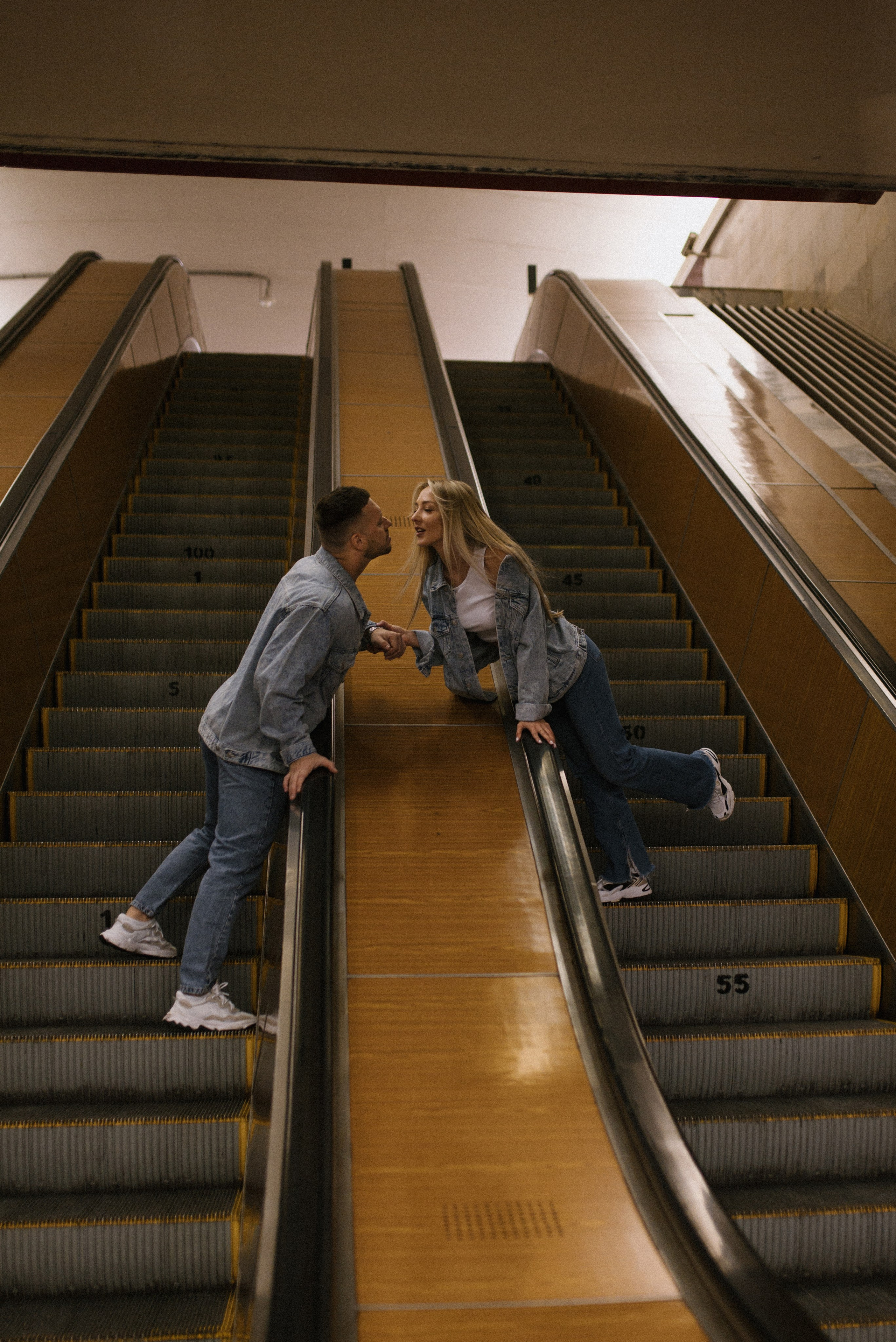 Пройдусь мурашками прямо по нам…. Свадебный фотограф в Минске и Санкт-Петербурге Вероника Аксенова