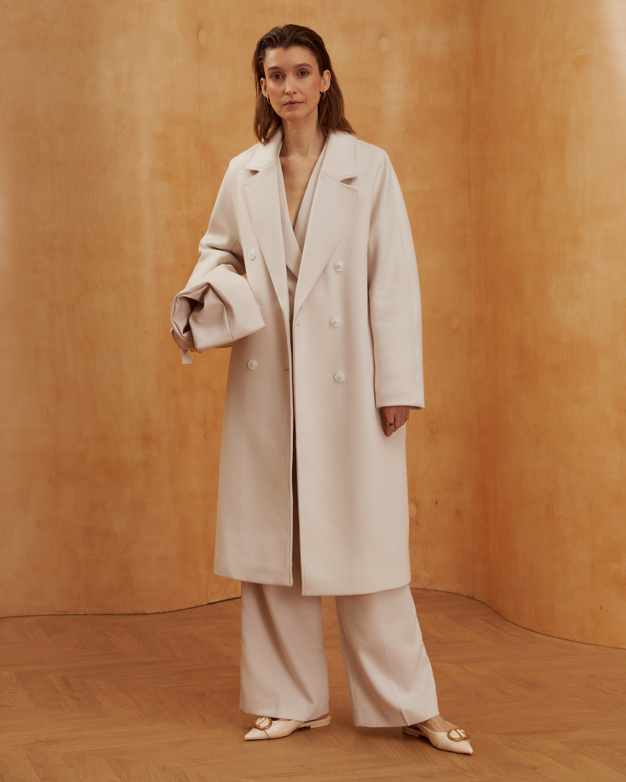 Лукбук весенней коллекции для бренда одежды. Букалова Людмила — фотограф для брендов одежды в Москве