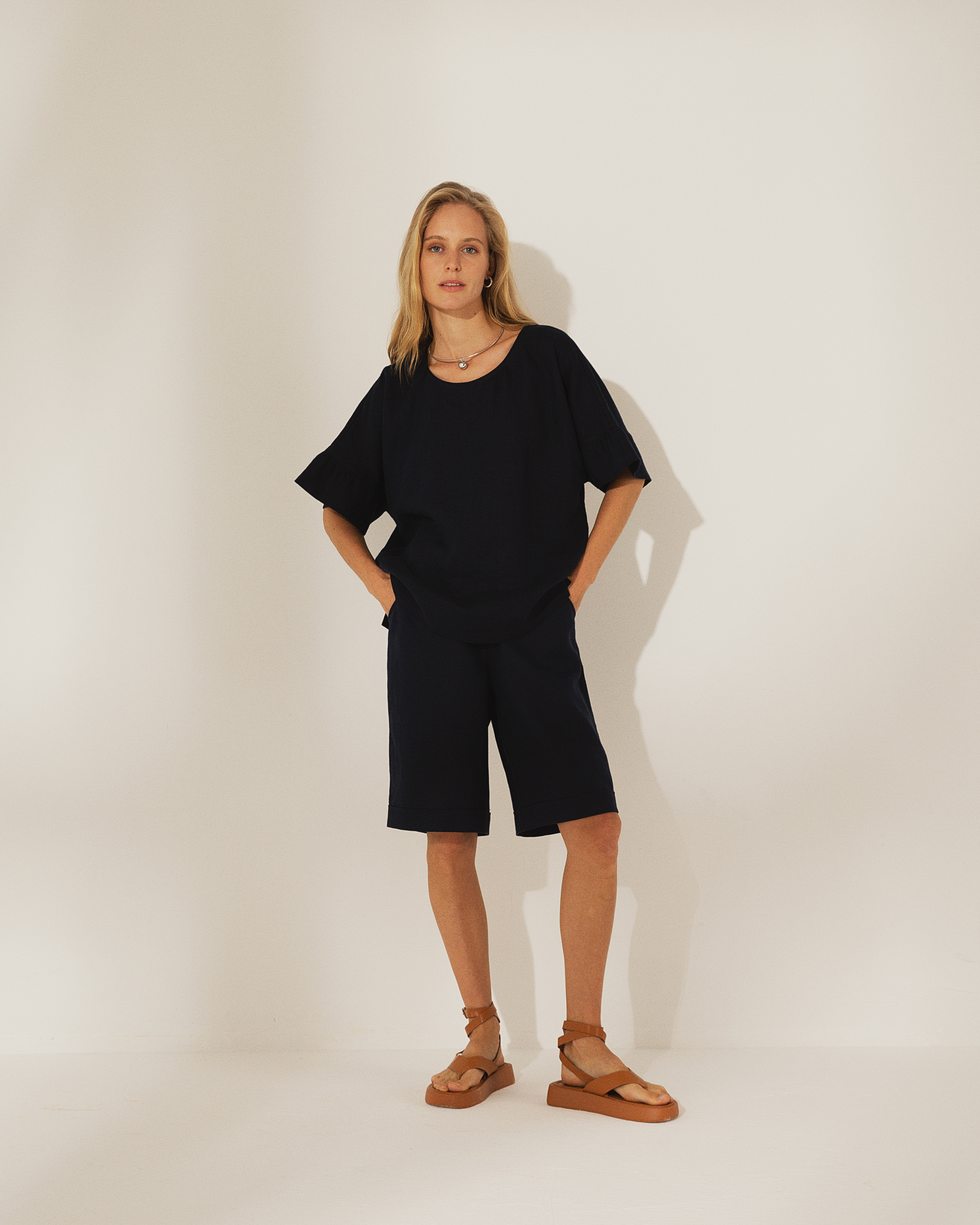 Съемка каталога для бренда одежды из Льна. Букалова Людмила — фотограф для брендов одежды в Москве