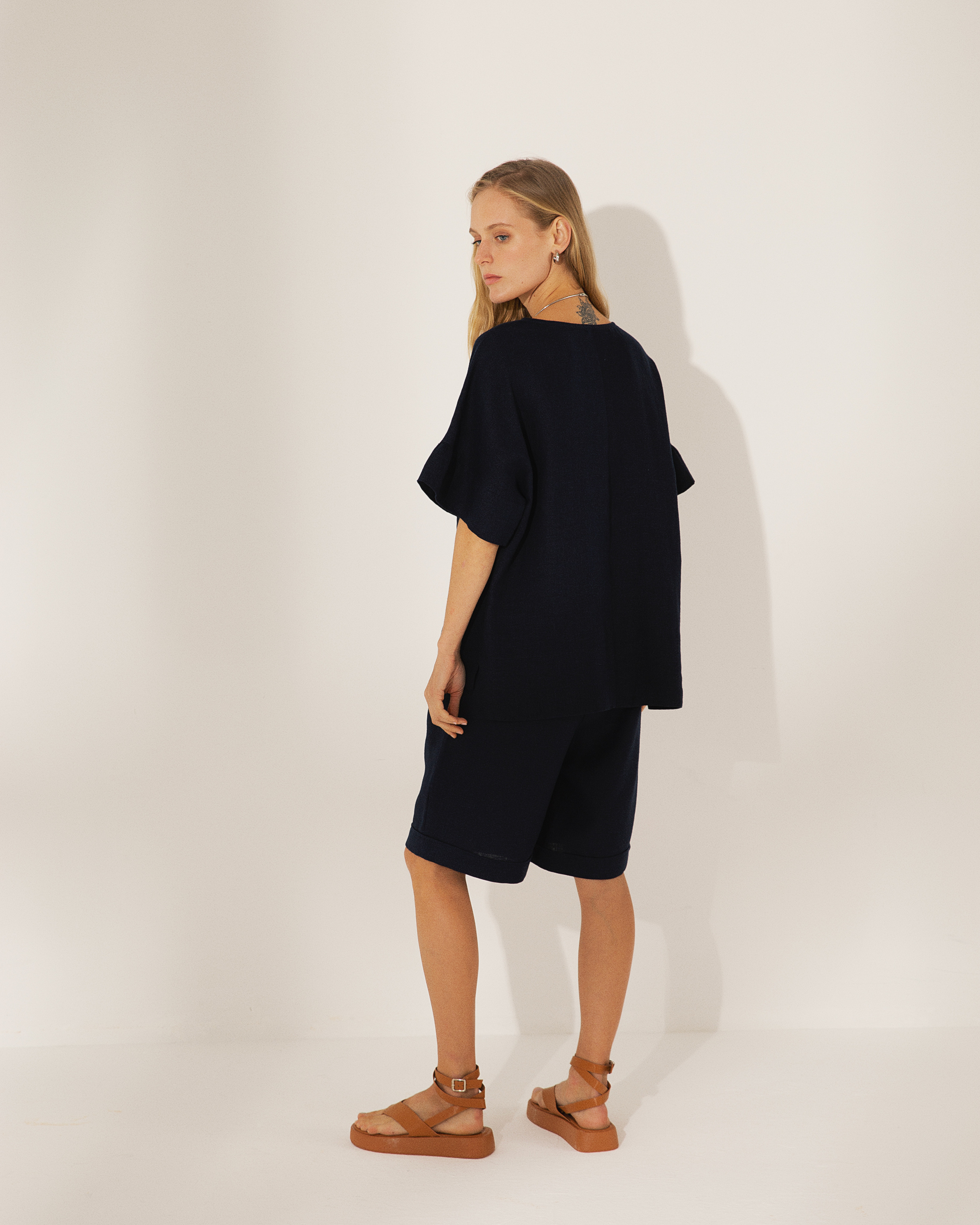 Съемка каталога для бренда одежды из Льна. Букалова Людмила — фотограф для брендов одежды в Москве