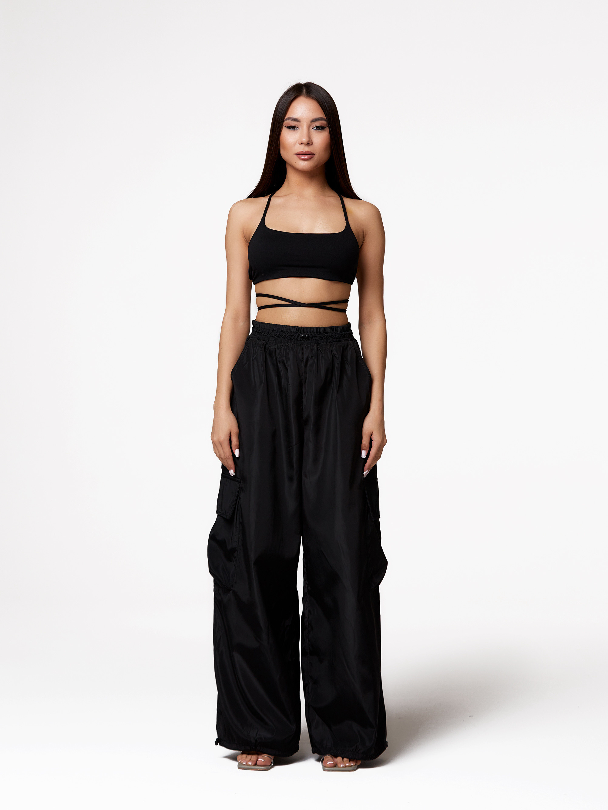 Съемка молодежного бренда для  маркетплейсов. Букалова Людмила — фотограф для брендов одежды в Москве