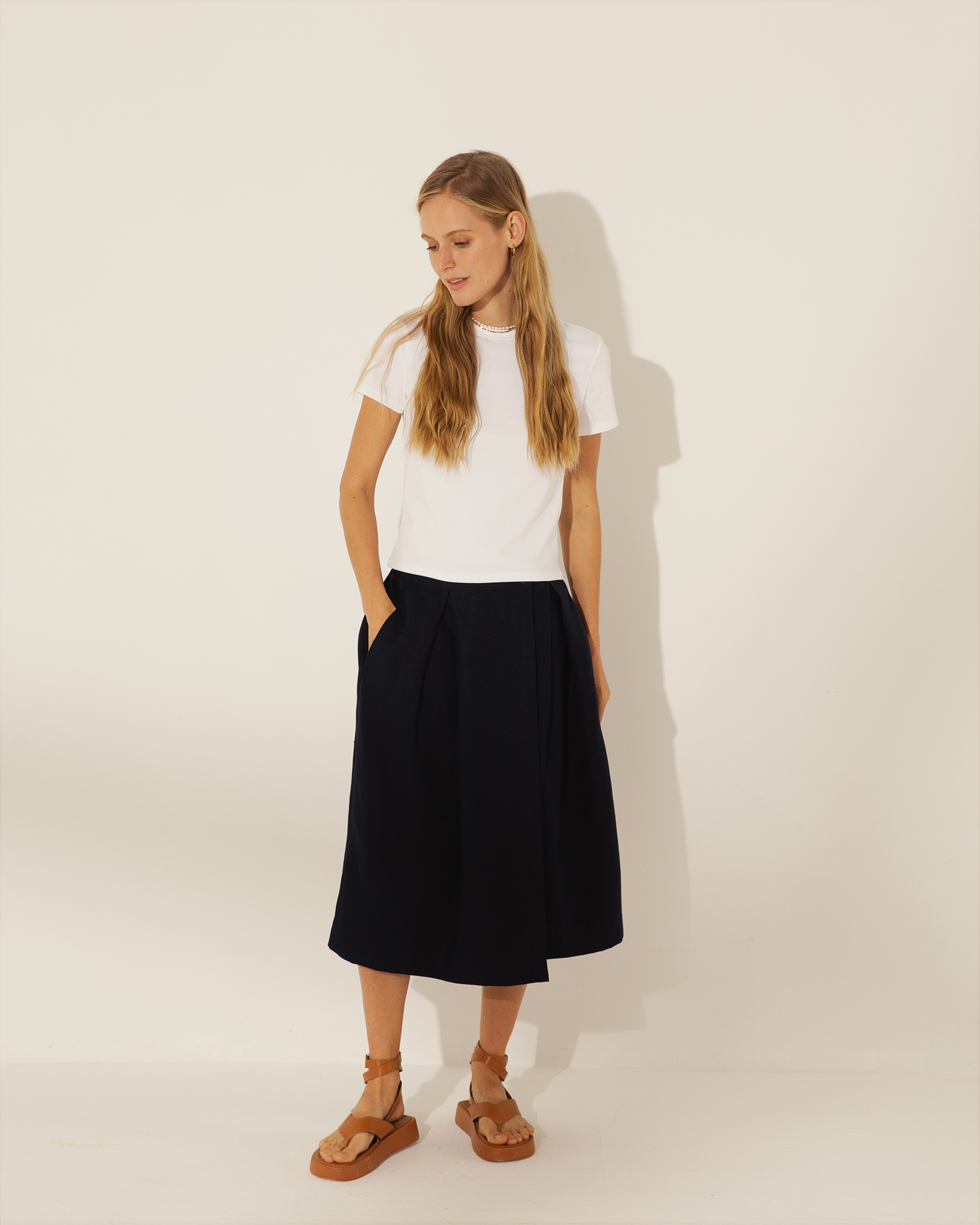 Съемка каталога для бренда одежды из Льна. Букалова Людмила — фотограф для брендов одежды в Москве