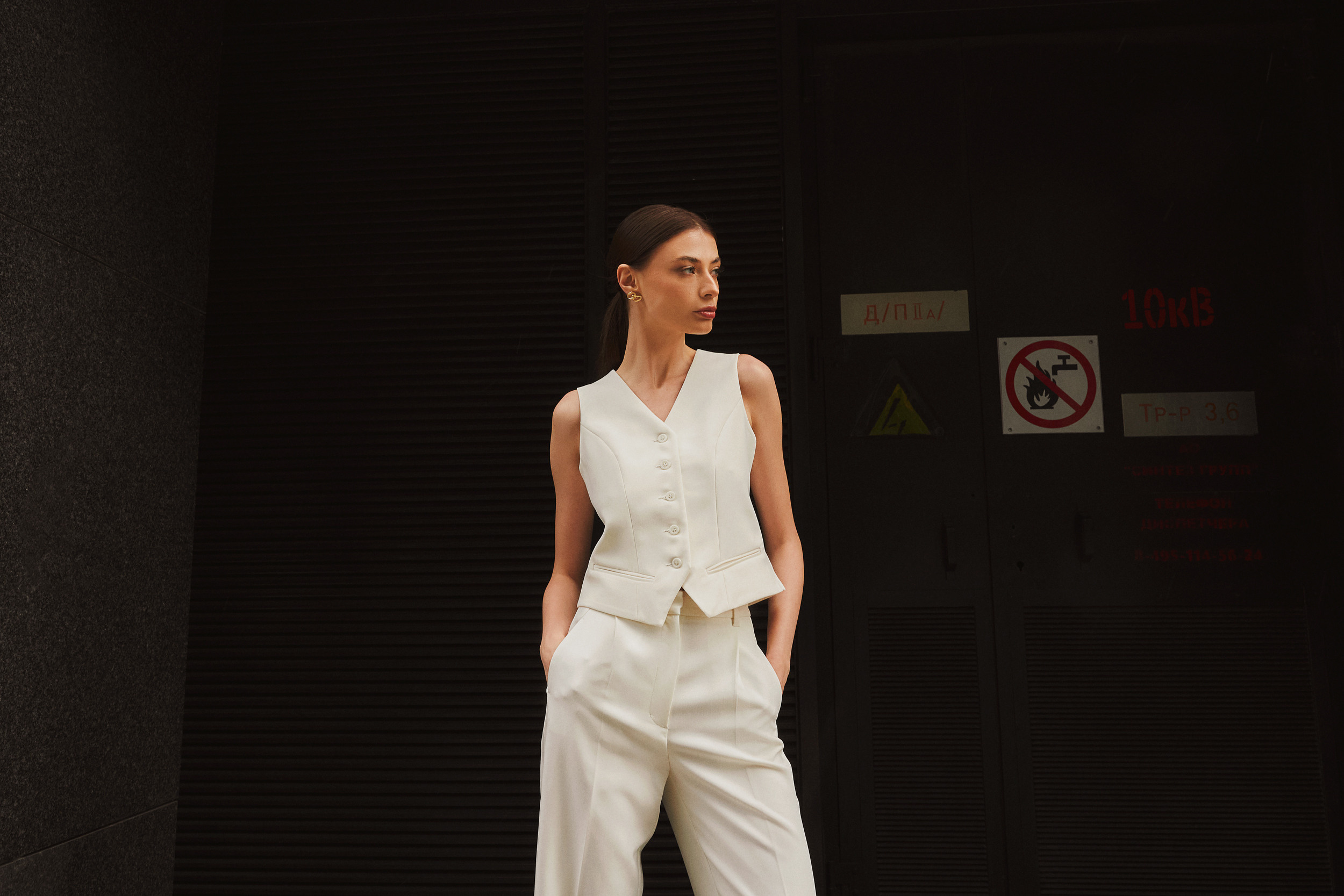 Кампейн для локального бренда одежды в Москве. Букалова Людмила — фотограф для брендов одежды в Москве