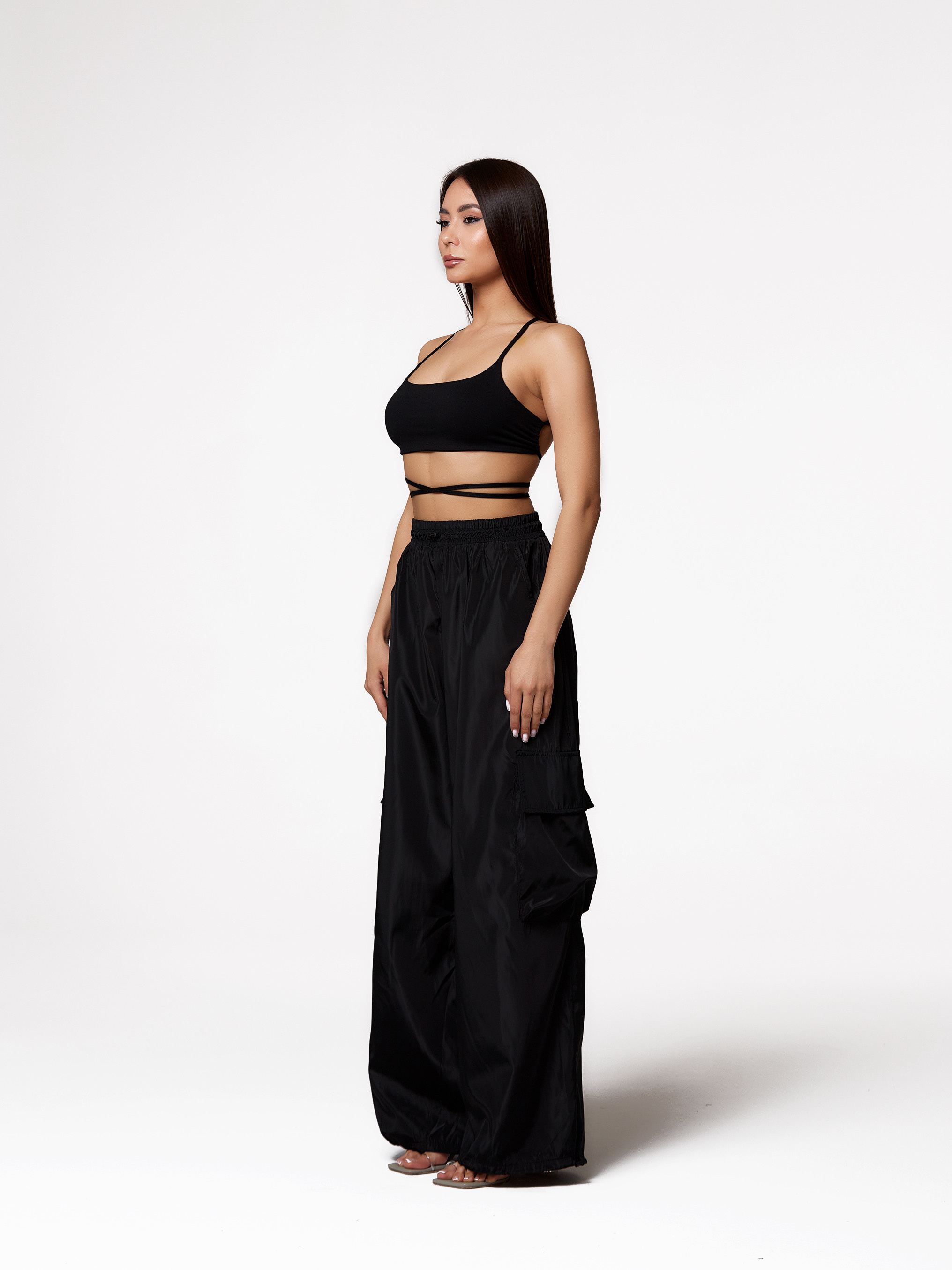 Съемка молодежного бренда для  маркетплейсов. Букалова Людмила — фотограф для брендов одежды в Москве